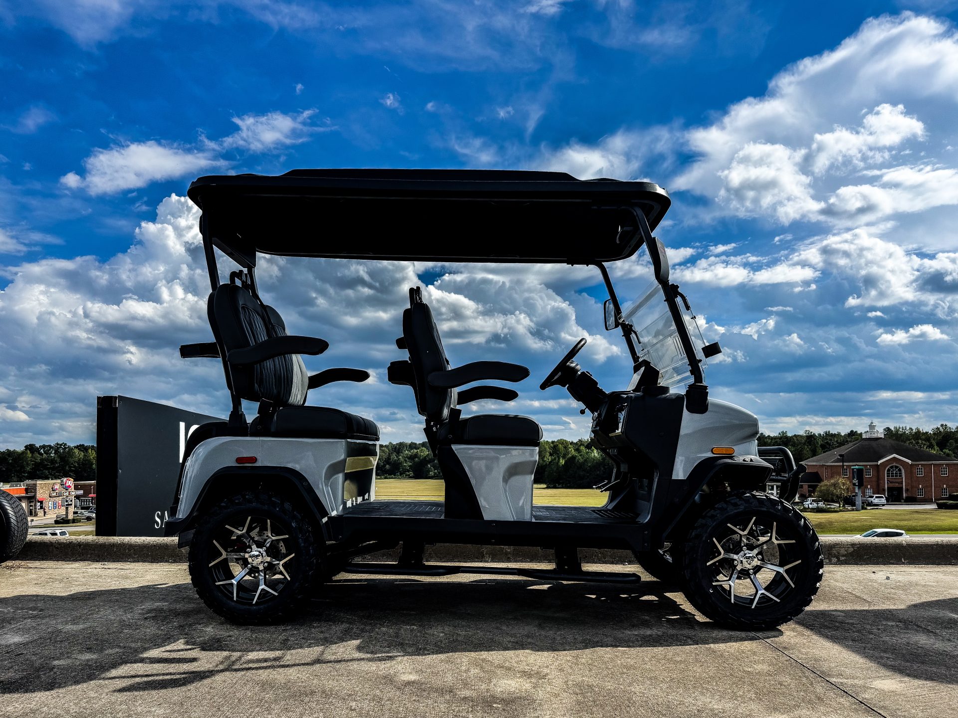 2025 Denago EV Rover XL 4