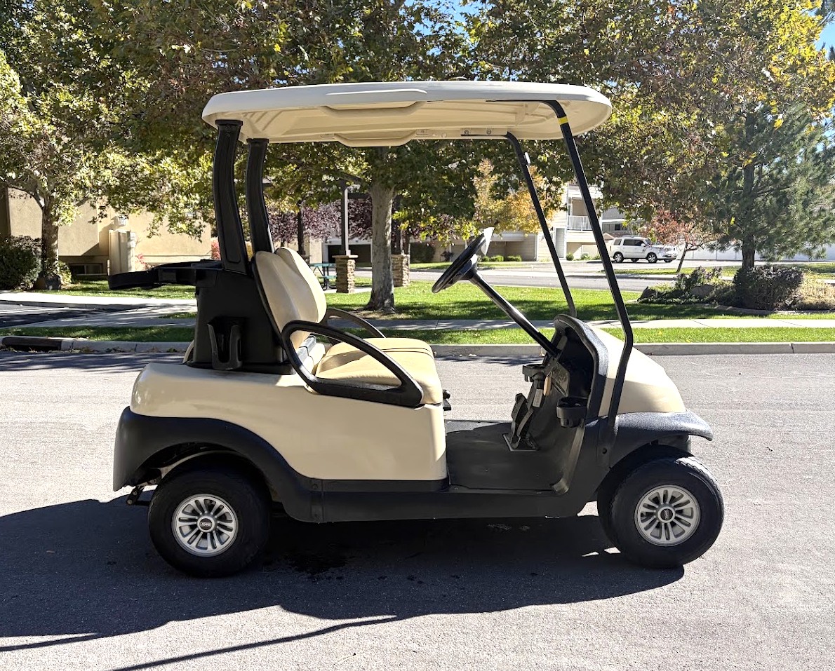 2017 Club Car Precedent photo 3