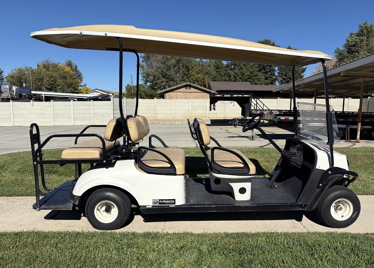 2020 Cushman Shuttle photo 3