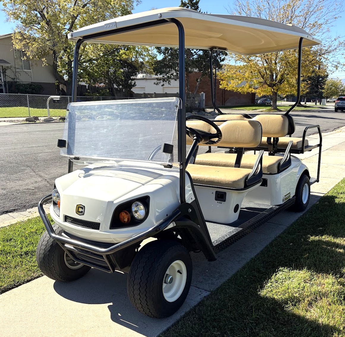 2020 Cushman Shuttle photo 2