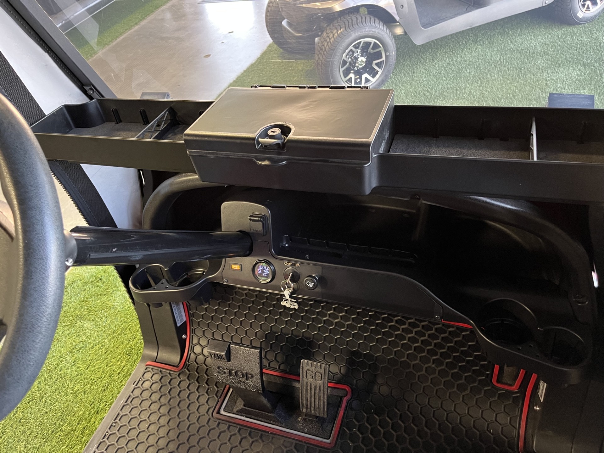 2021 Club Car Onward photo 6