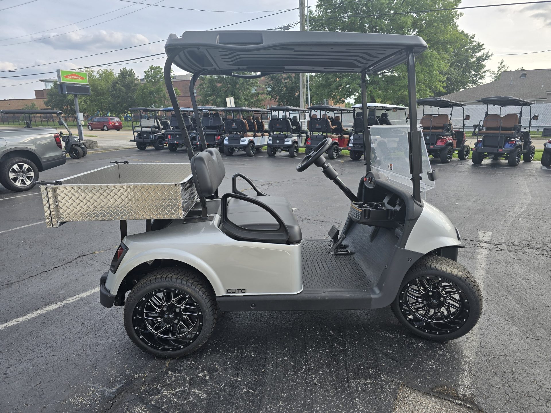 2020 EZGO RXV photo 4