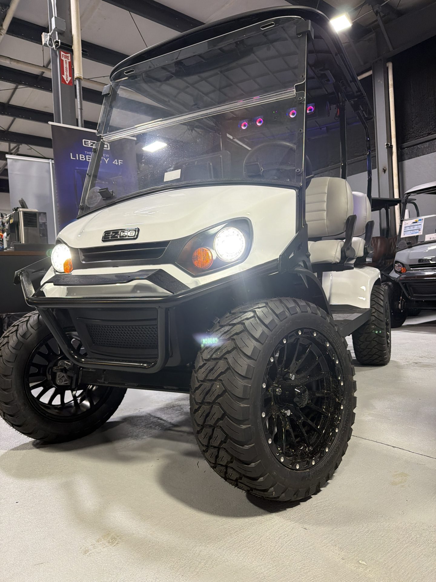 2026 E-Z-GO Liberty XT Elite Lithium