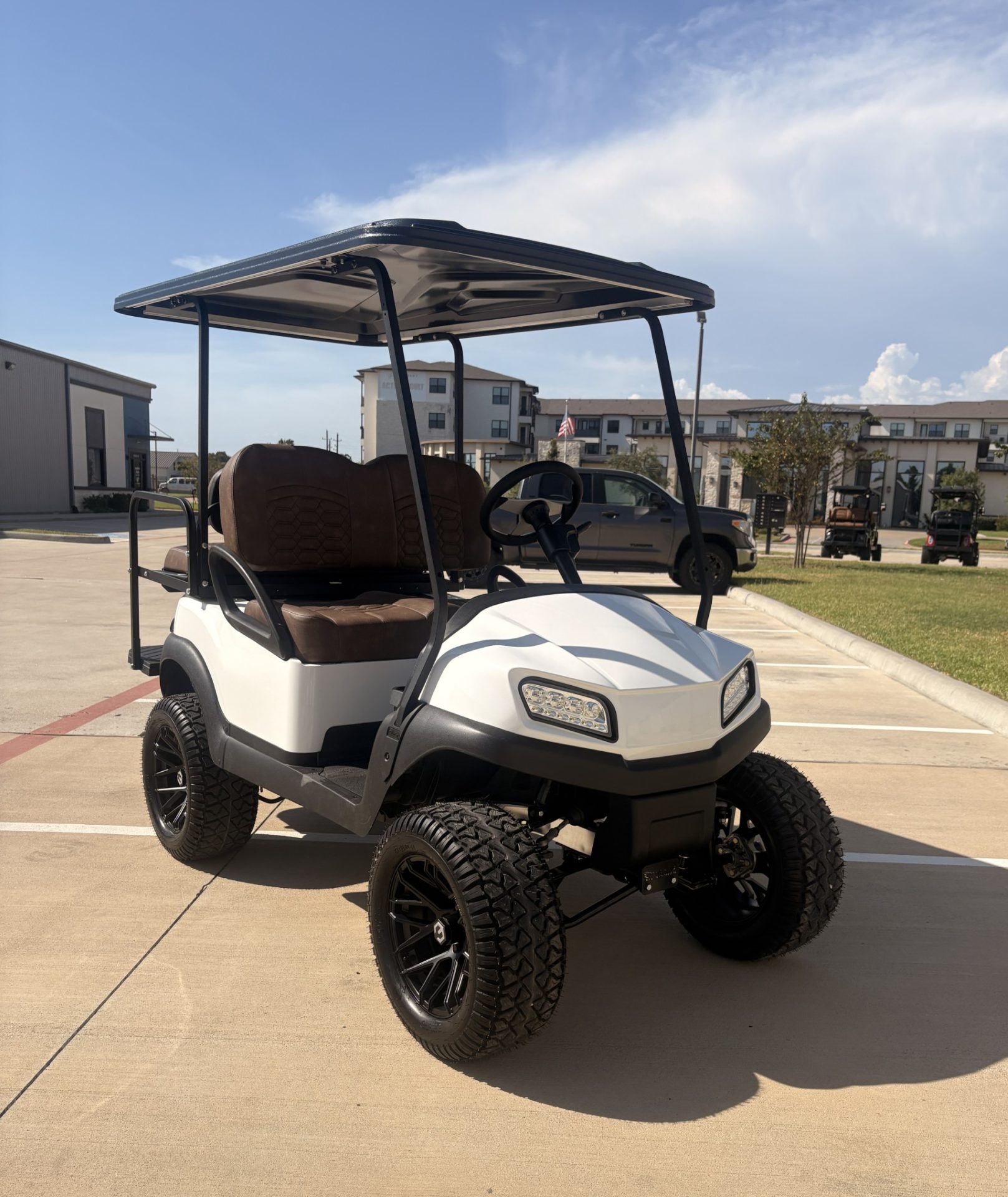 2020 Refurbished Lithium Club Car Tempo