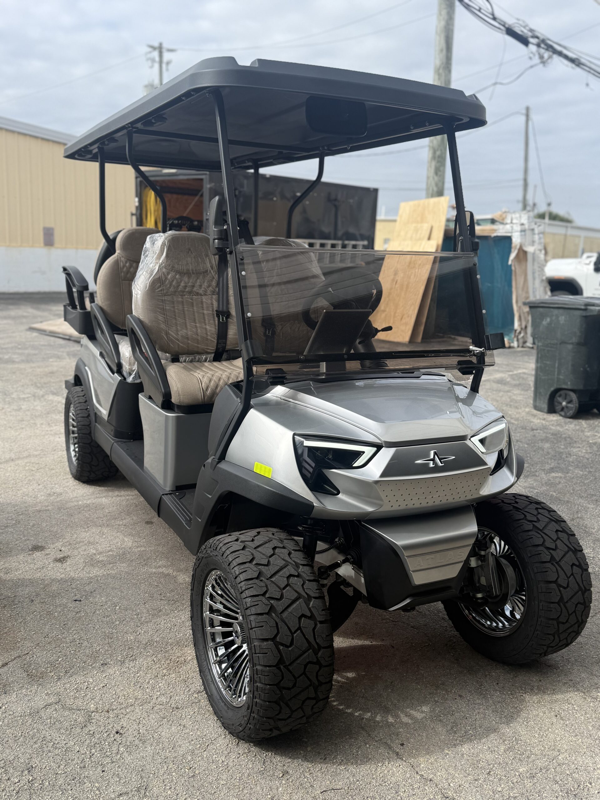 2026 Atlas Carts 6 Seater Lifted