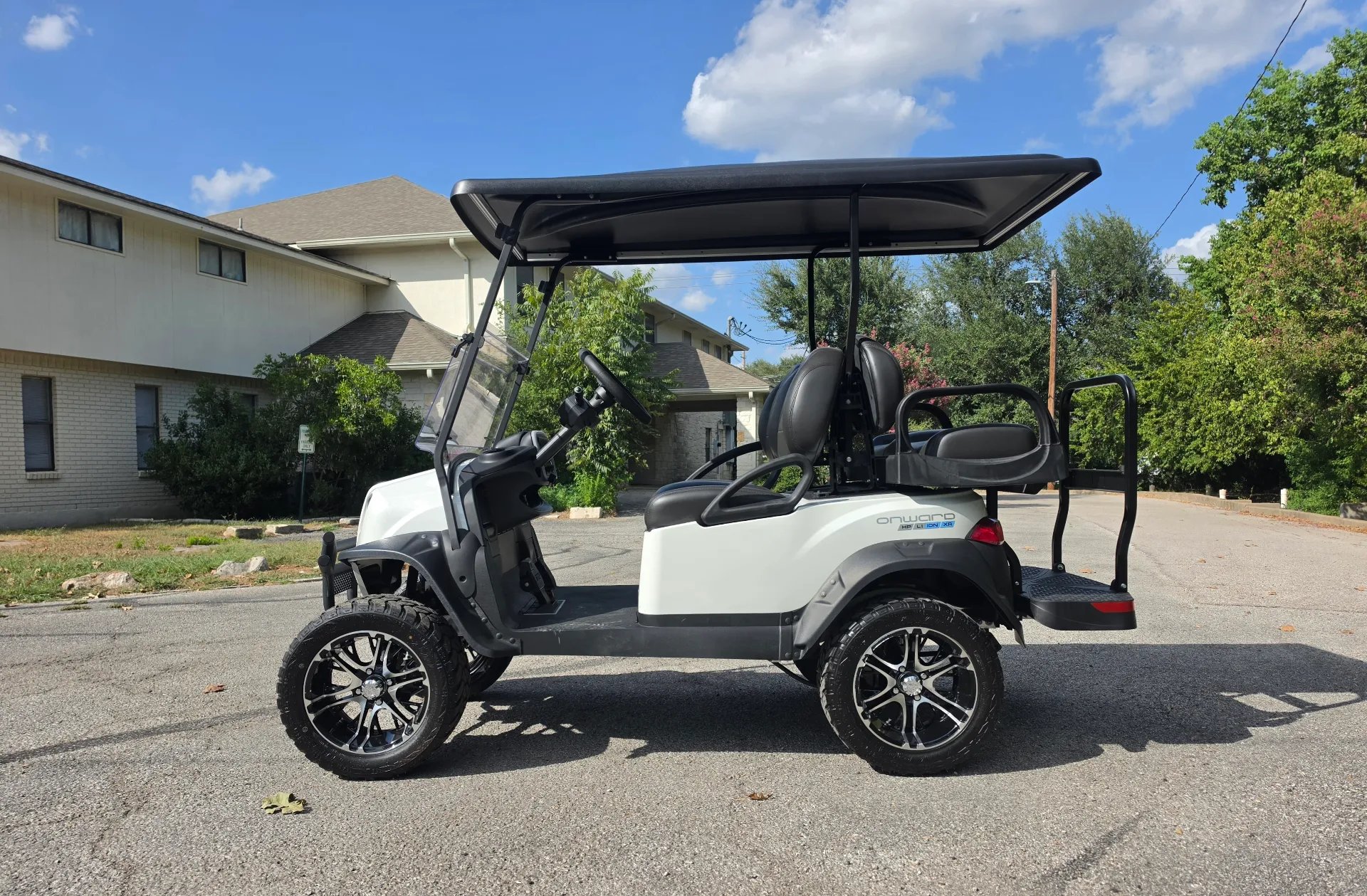 2027 Club Car Onward photo 4