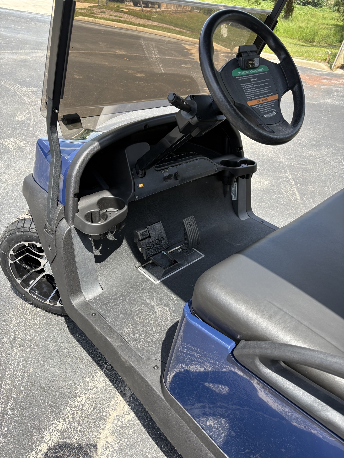2021 Club Car Tempo photo 3