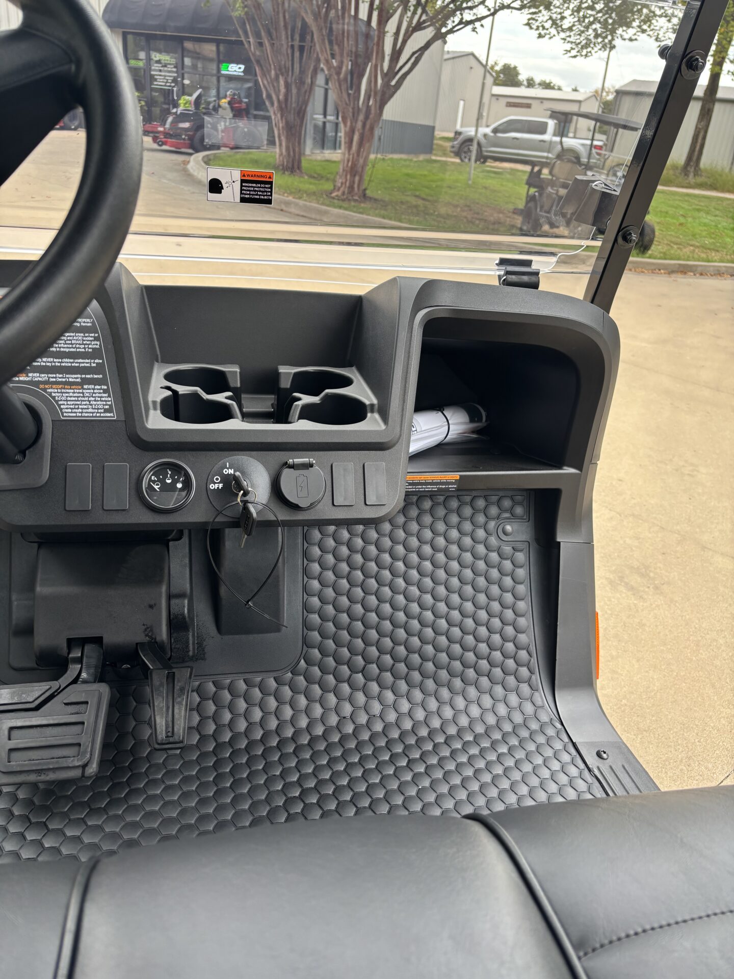 2026 EZGO Liberty photo 6