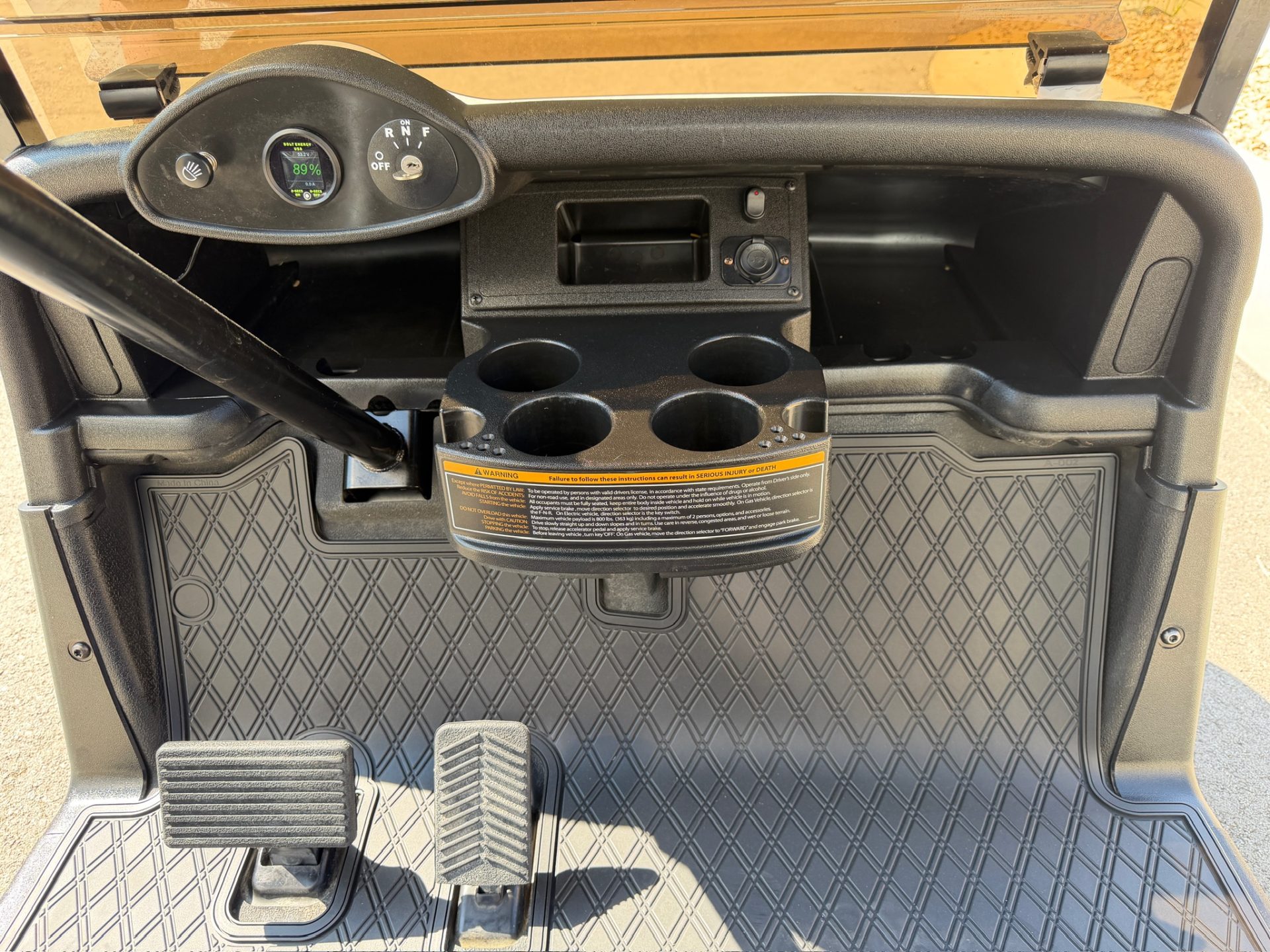 2017 EZGO RXV photo 3