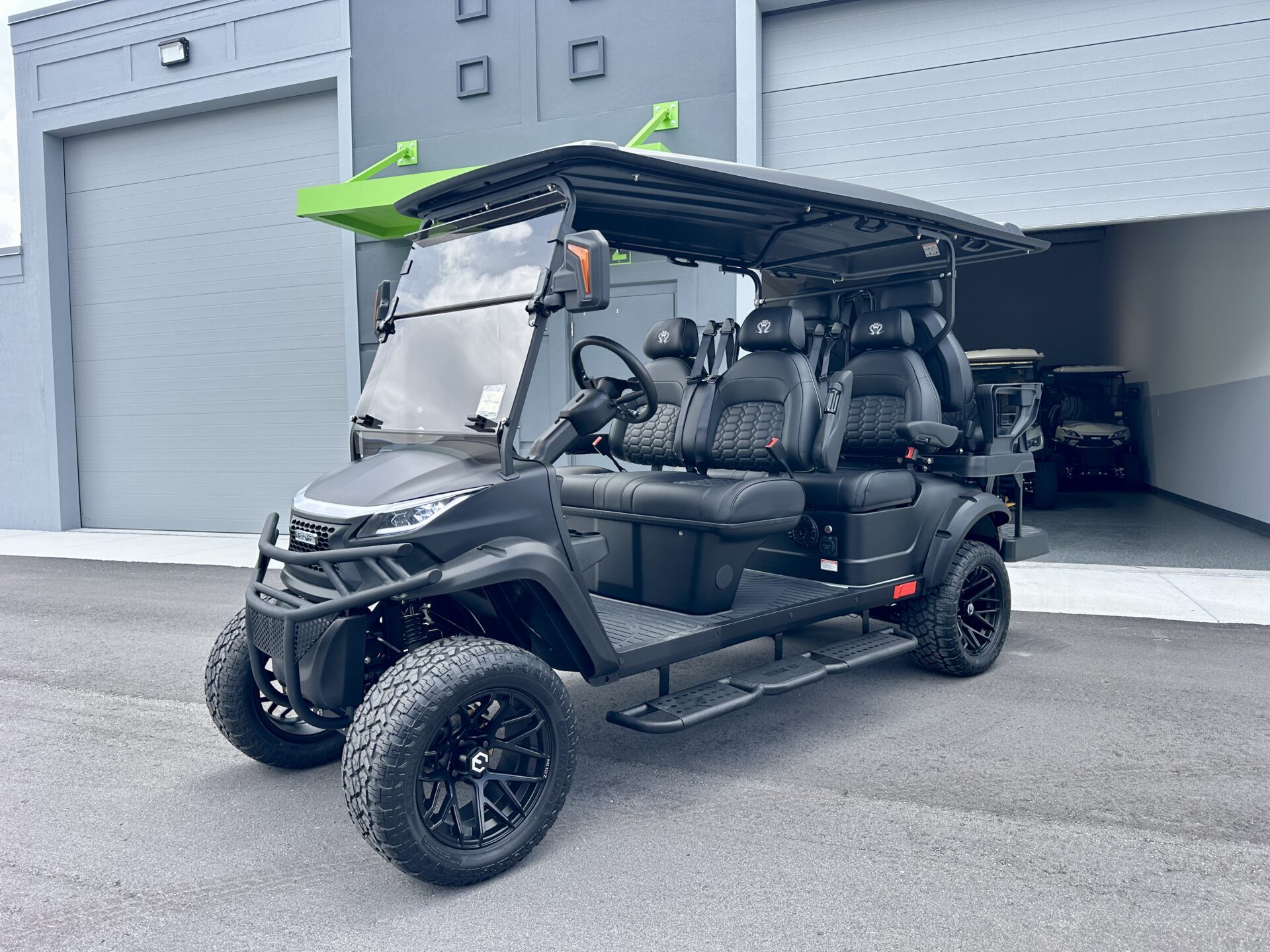 2026 Venom EV photo 9
