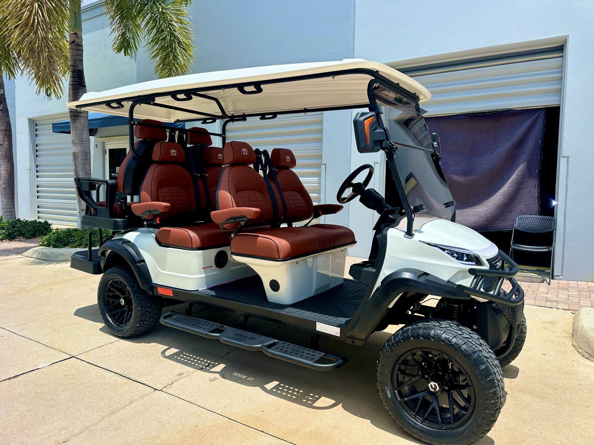 2026 Venom EV photo 7
