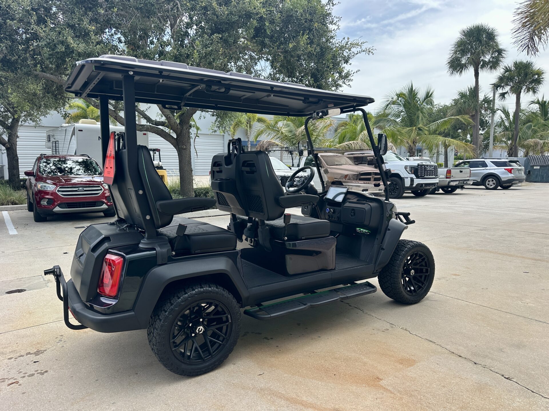 2026 Venom EV photo 9