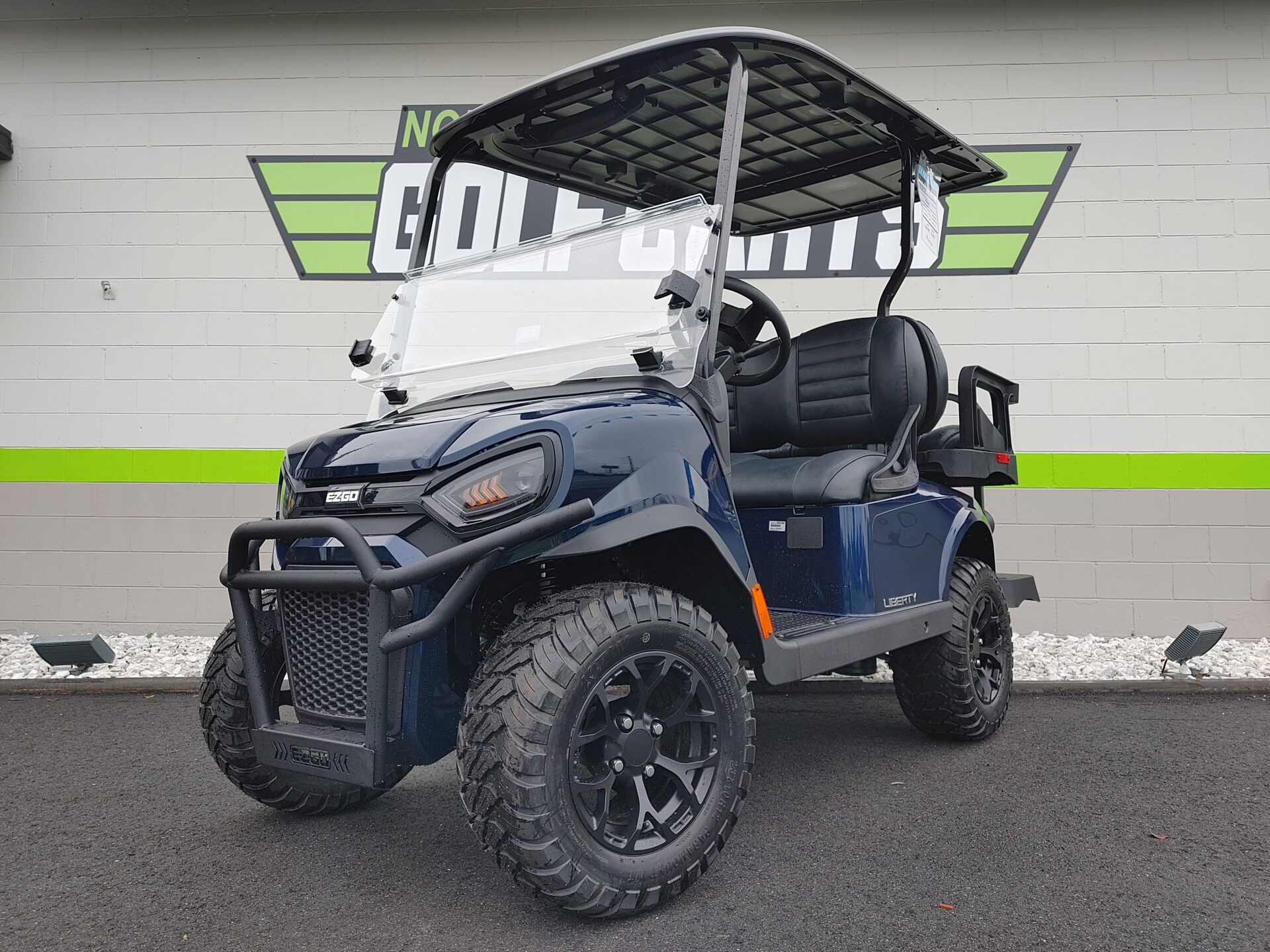 ALL NEW 2027 EZGO LIBERTY-X GAS – LIFTED