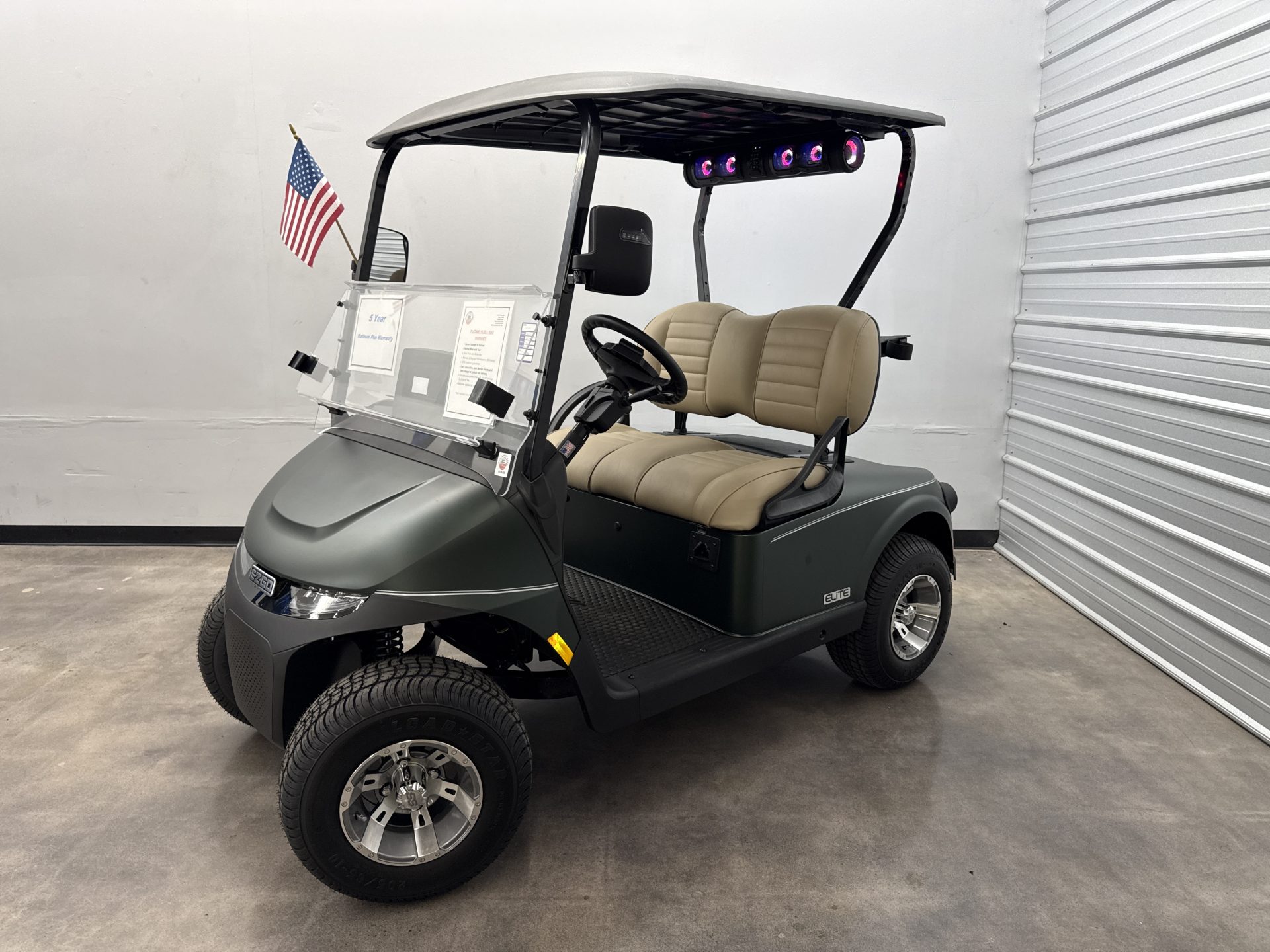2027 E-Z-GO Freedom RXV ELiTE Lithium