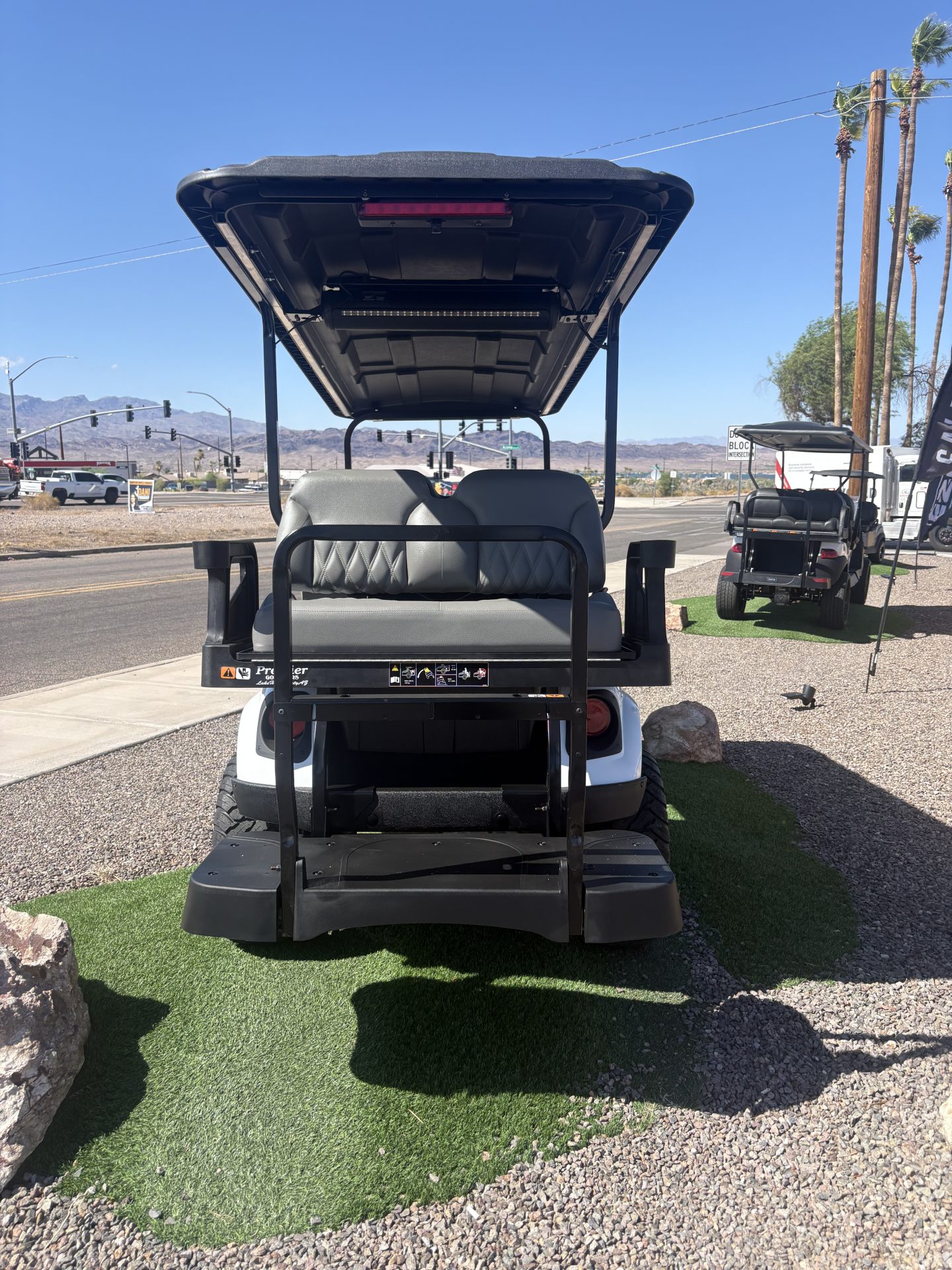 2026 EZGO Express photo 5