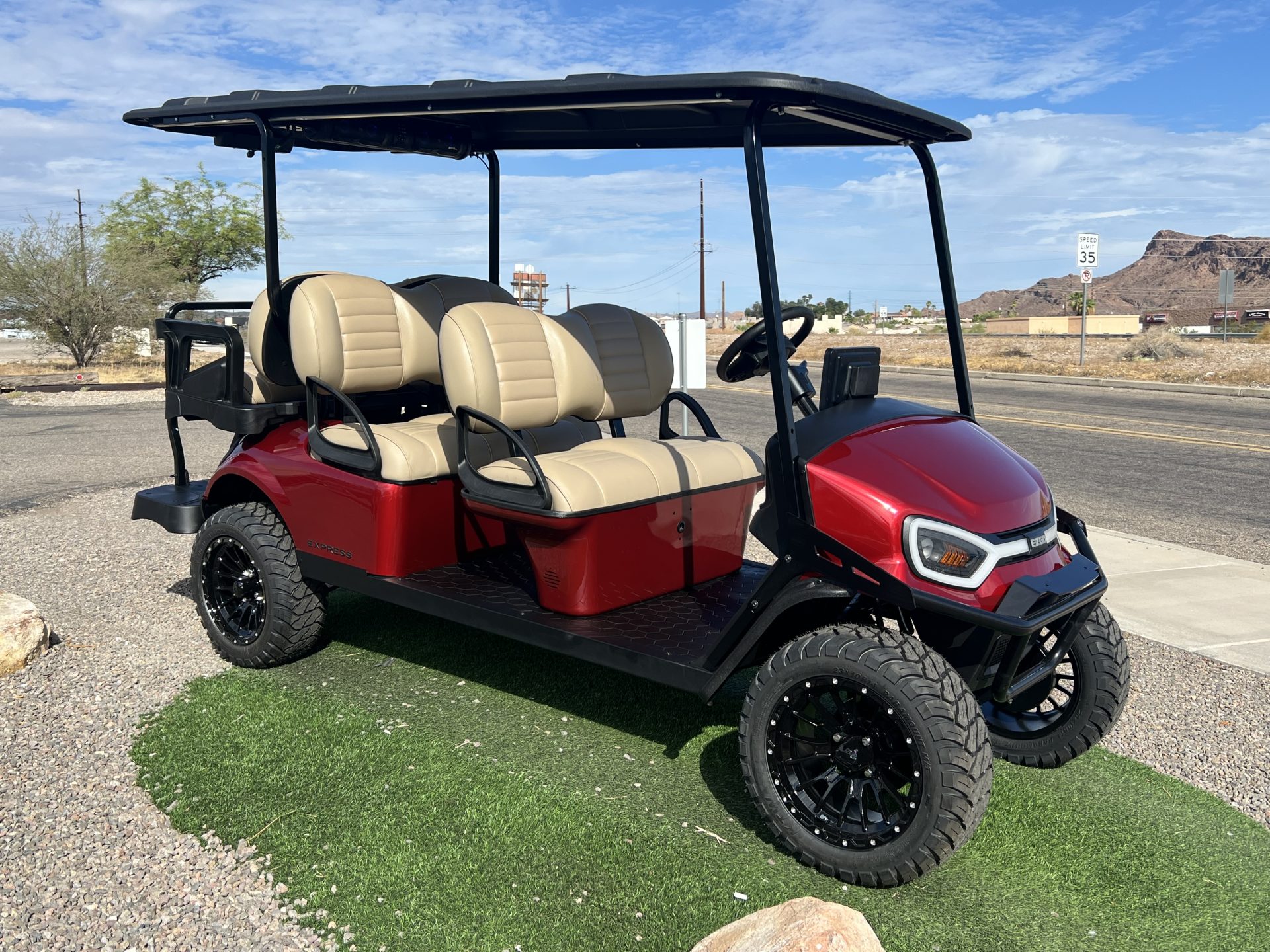 2026 EZGO Express photo 2
