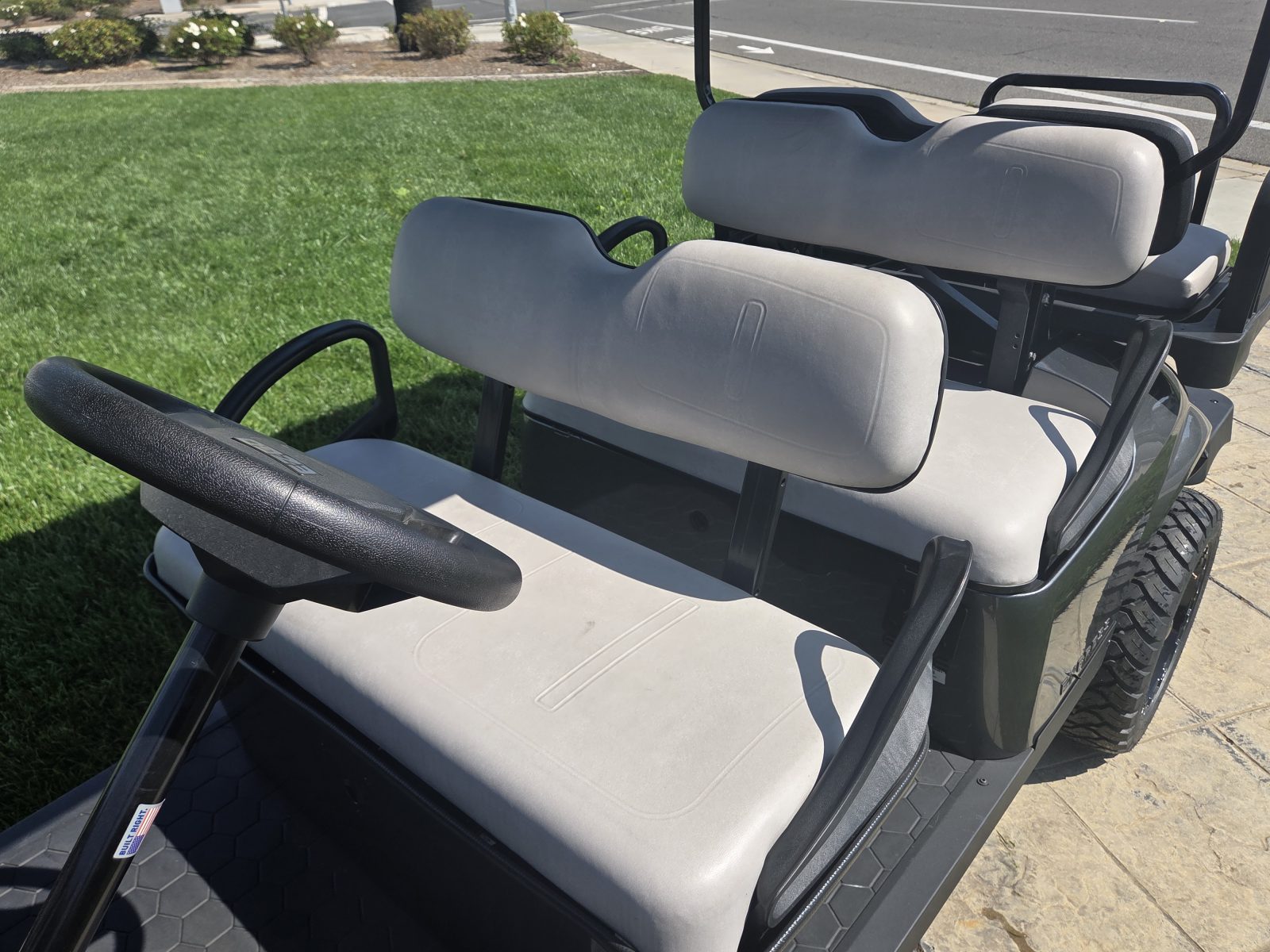 2026 EZGO Express photo 8