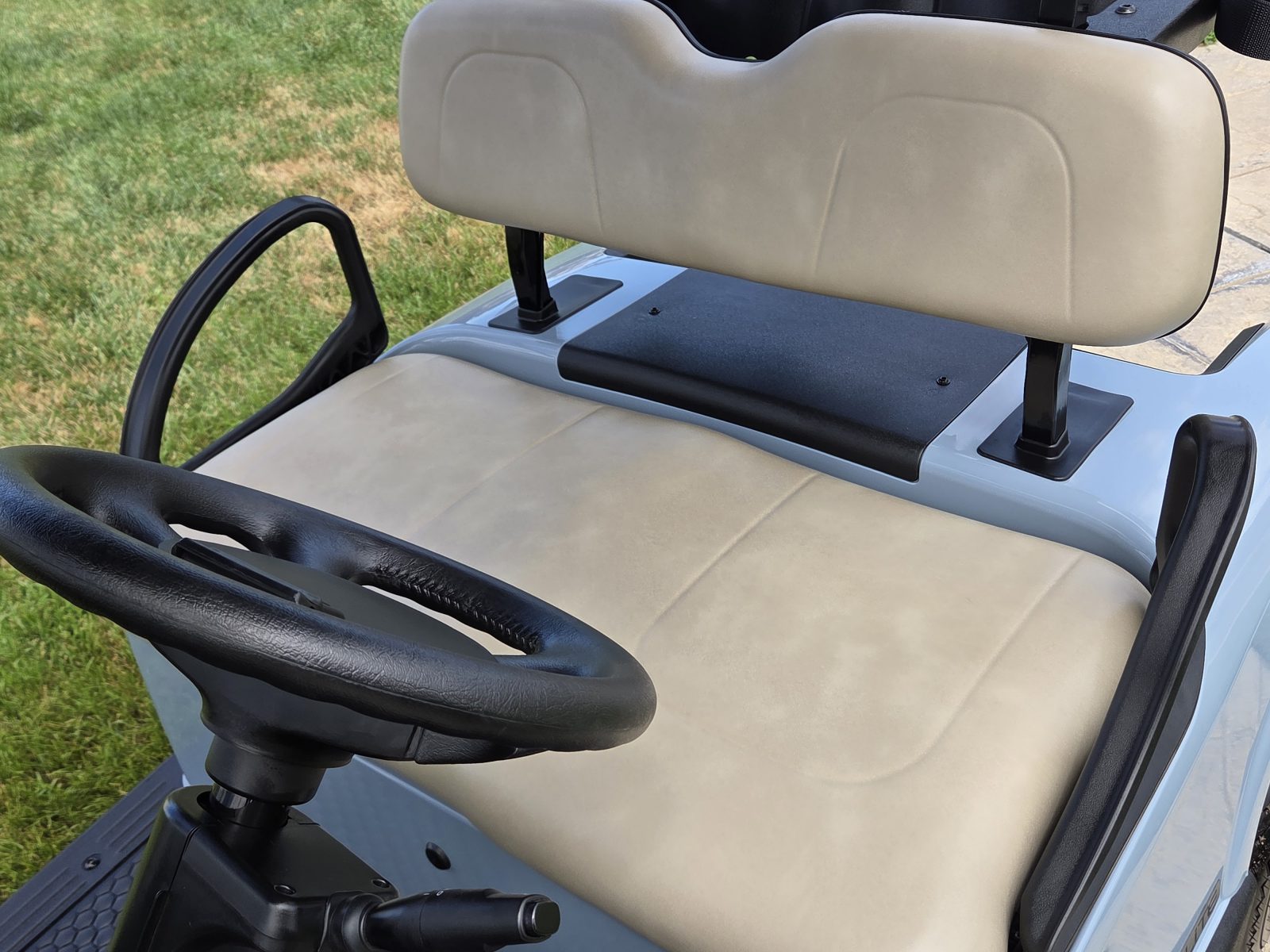 2027 EZGO Freedom photo 6