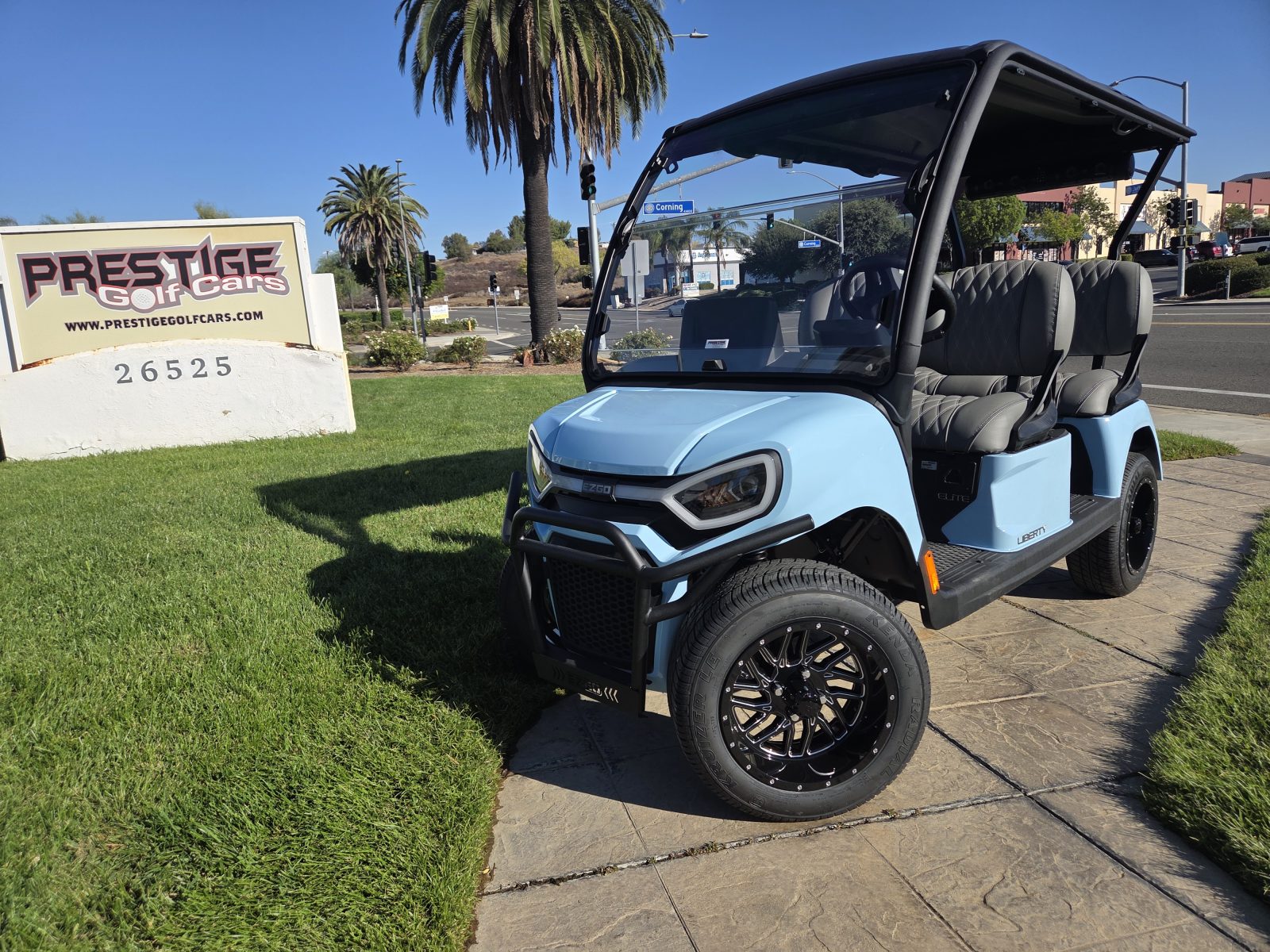 2027 E-Z-GO LIBERTY 4F XT