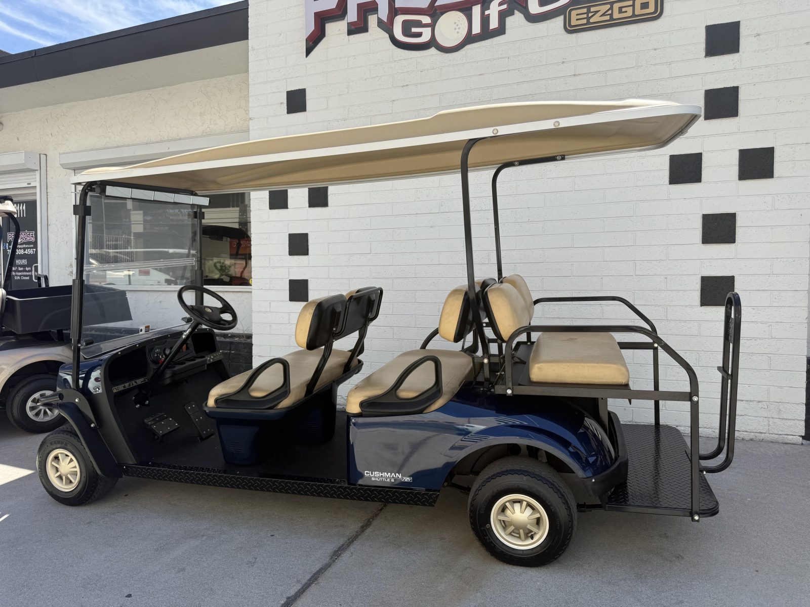 2021 Cushman Shuttle photo 3