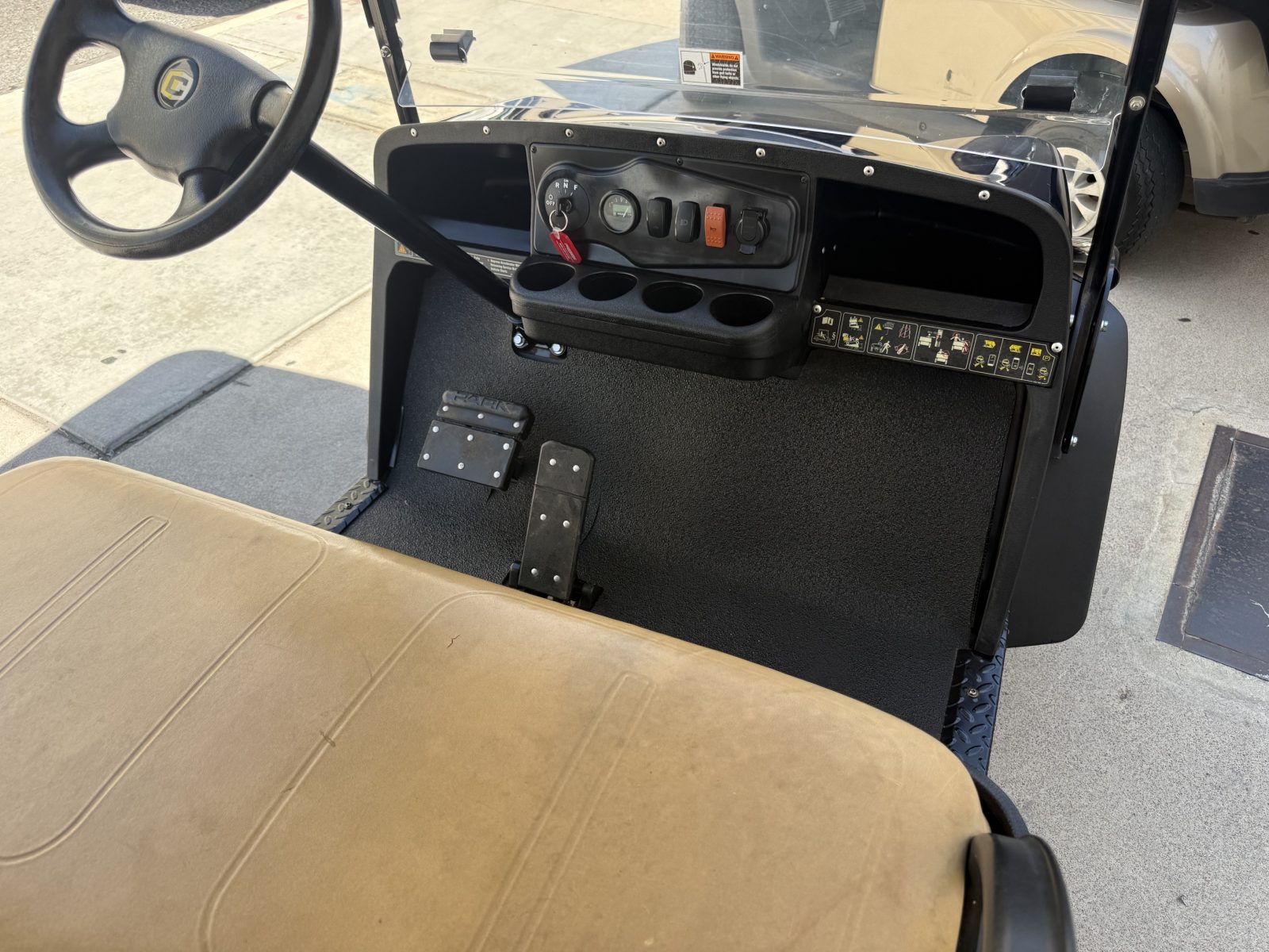 2021 Cushman Shuttle photo 8