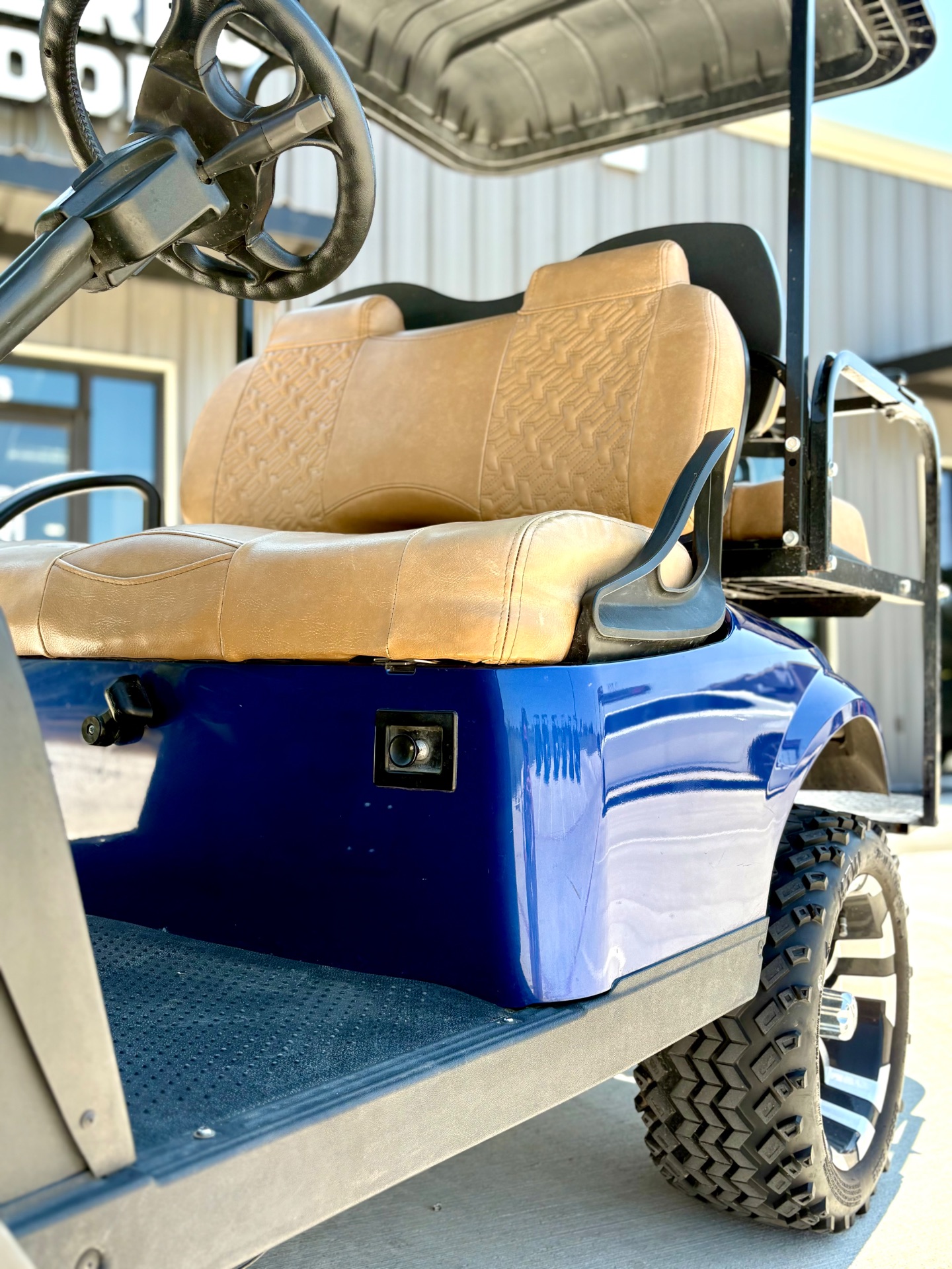 2015 EZGO TXT photo 2
