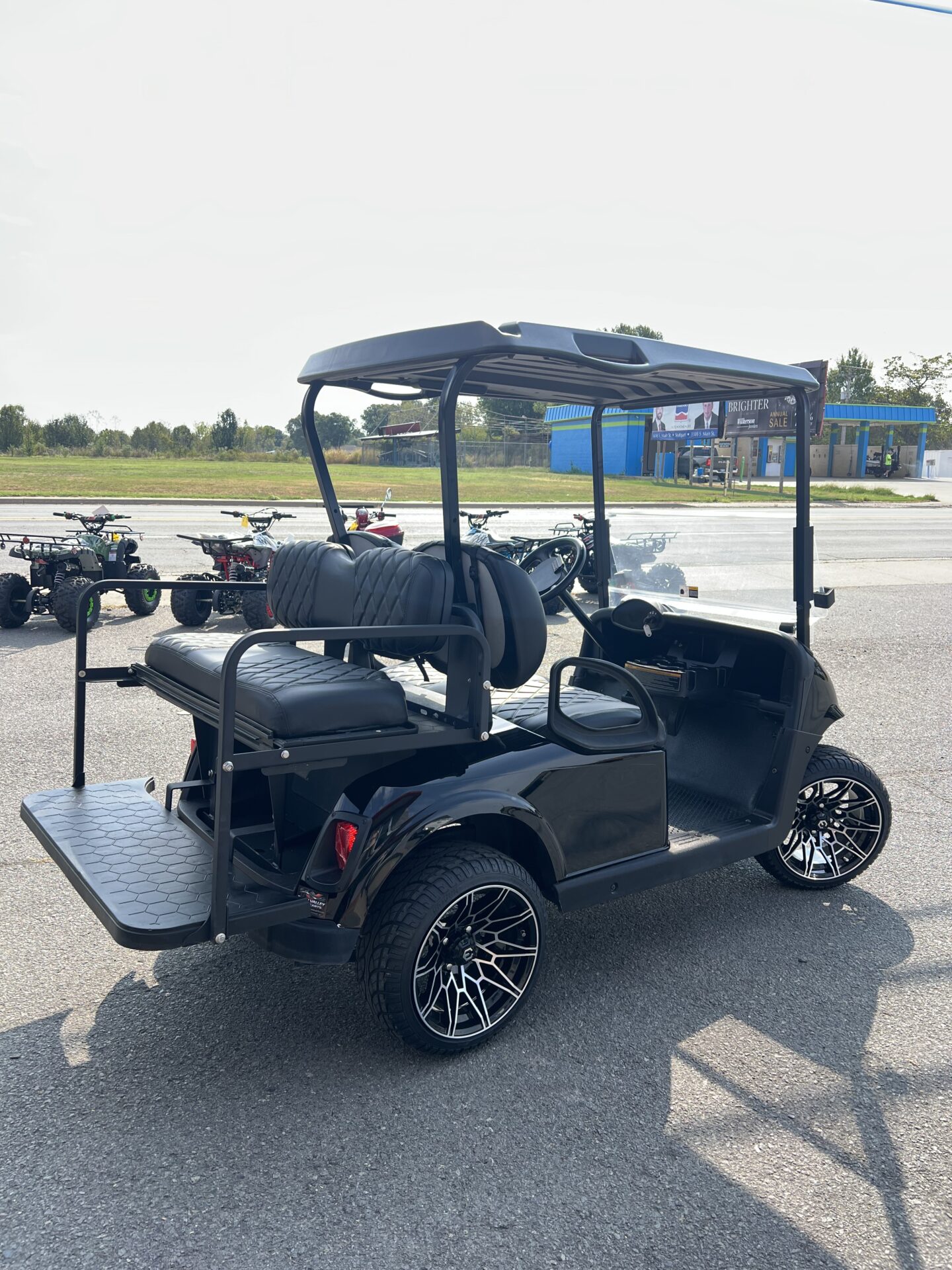 2021 EZGO RXV photo 5