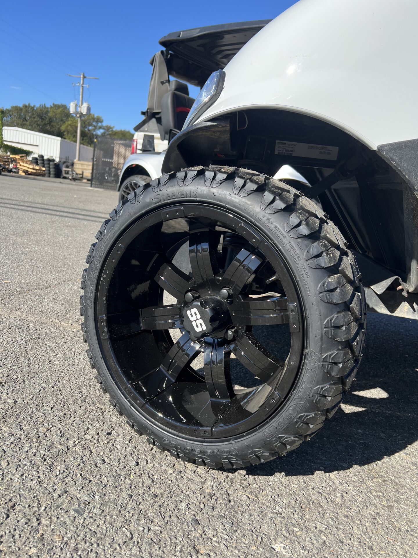 2021 EZGO RXV photo 8