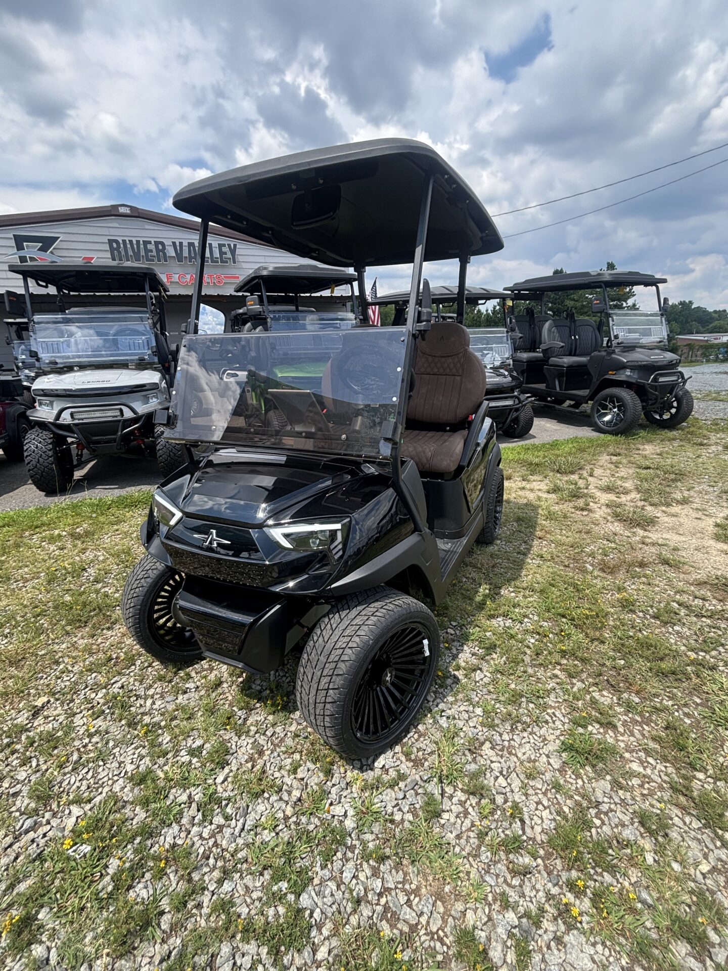 2026 Atlas Pro photo 2