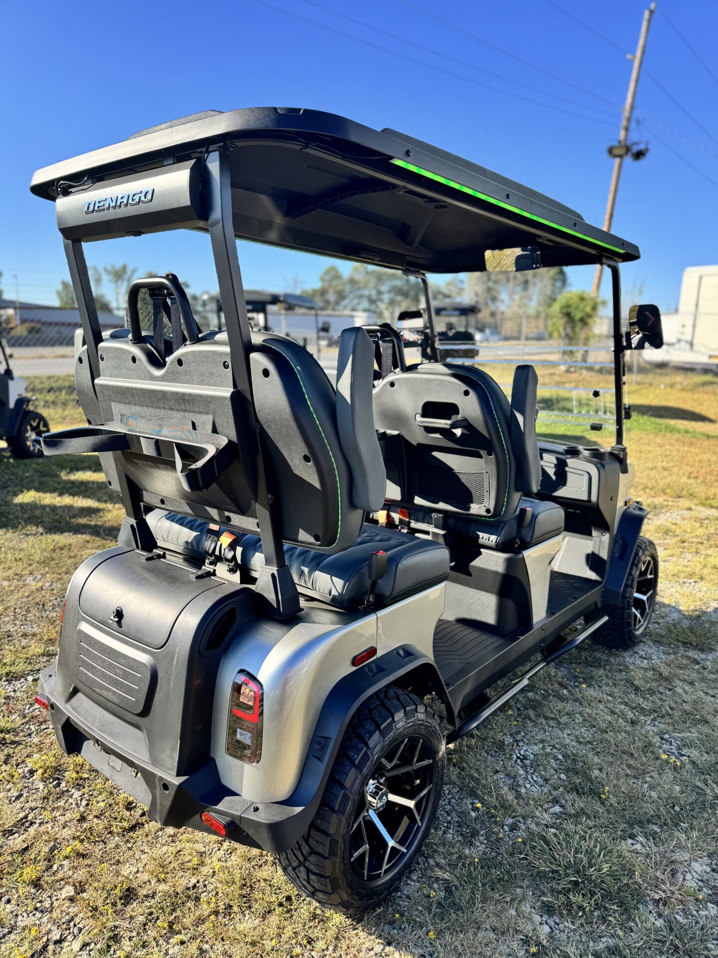 2027 Denago Rover photo 3