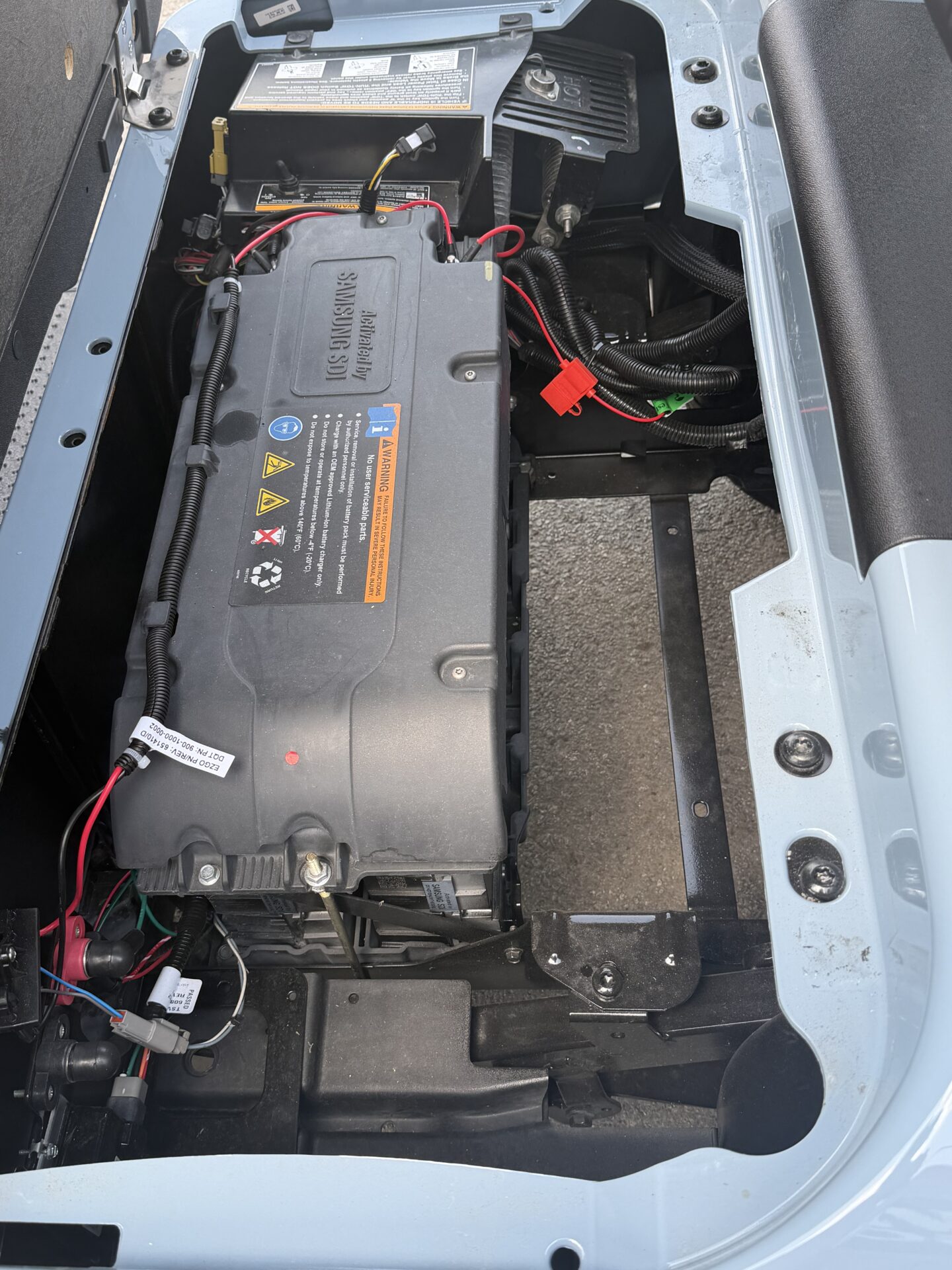 2021 EZGO RXV photo 6