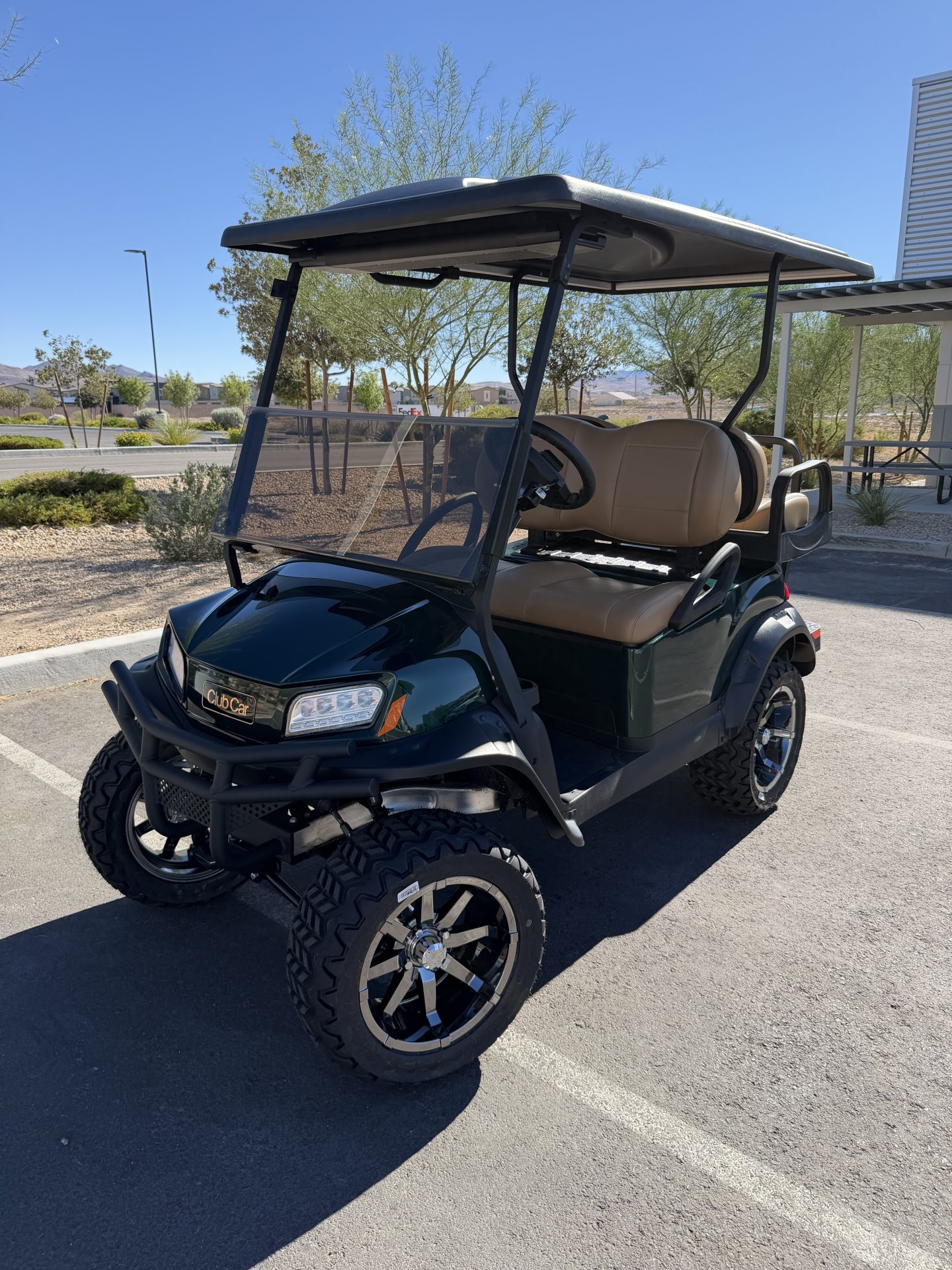 CLUB CAR TEMPO 2+2