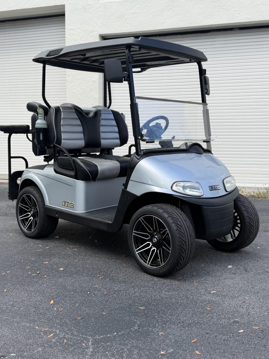 2020 E-Z-GO Freedom RXV
