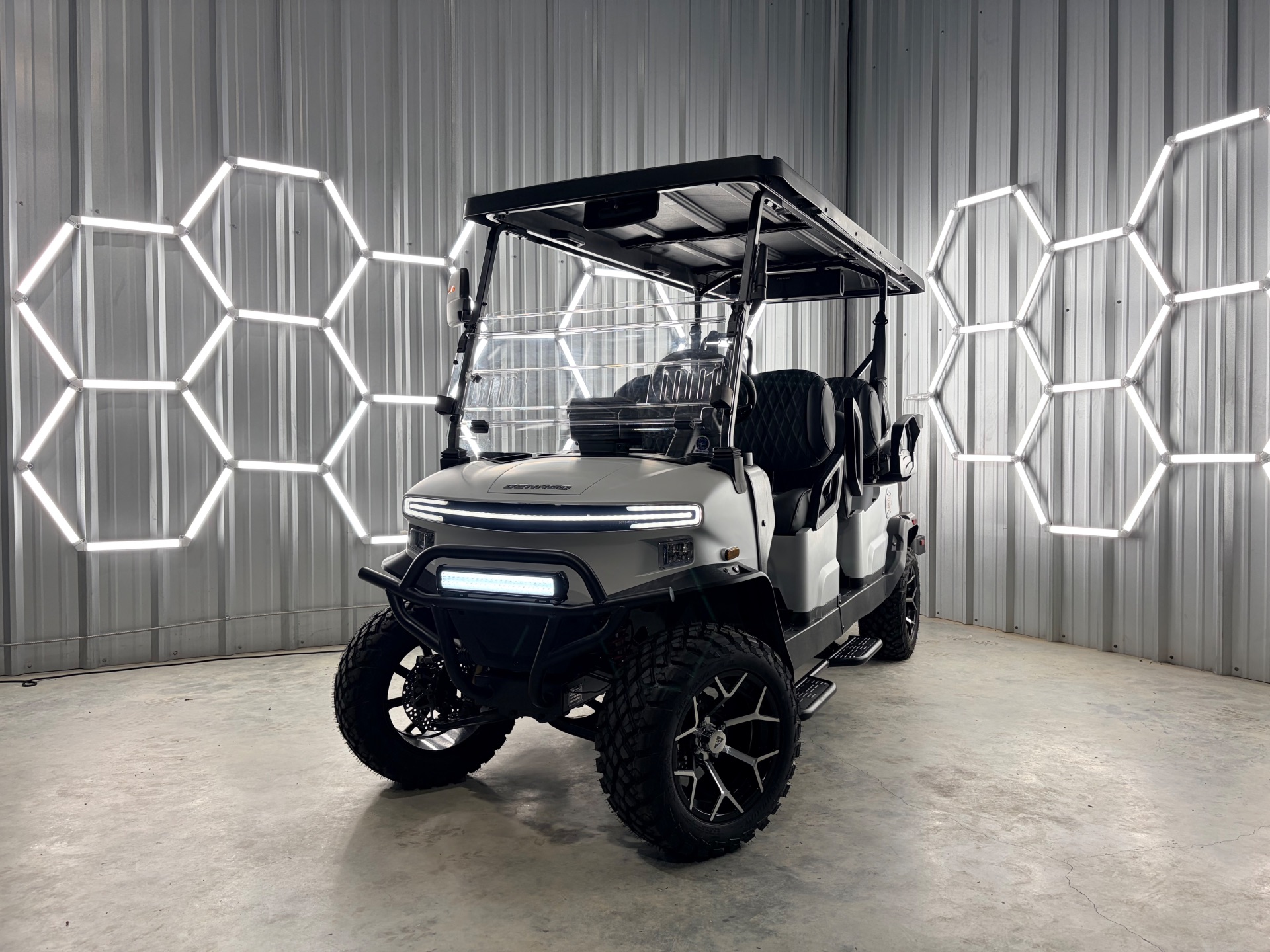 2026 Denago EV Rover XL6