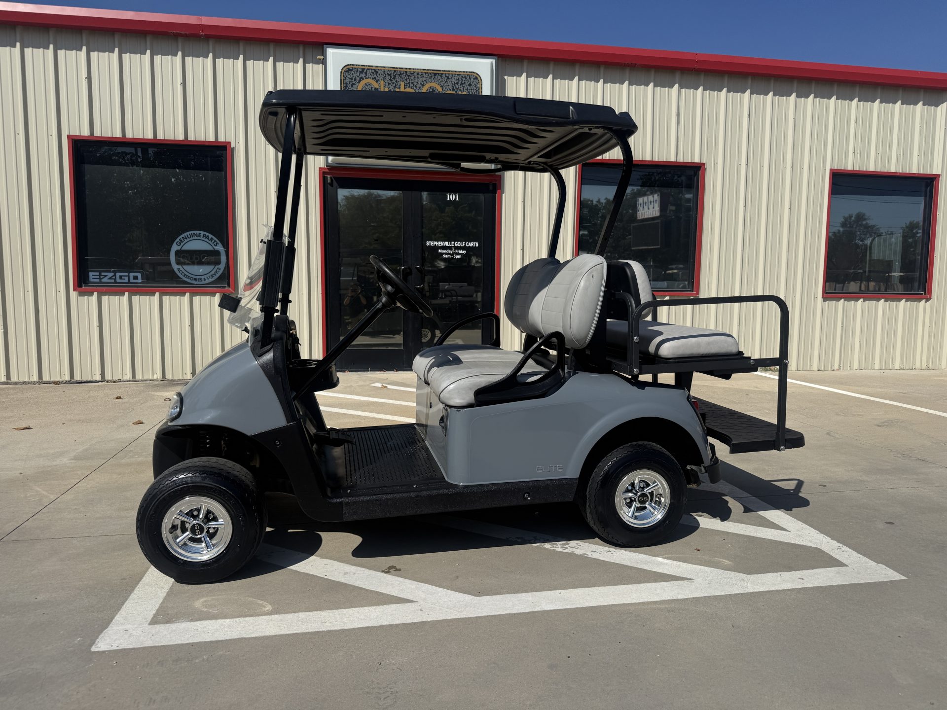 2023 E-Z-GO Freedom RXV ELiTE Lithium