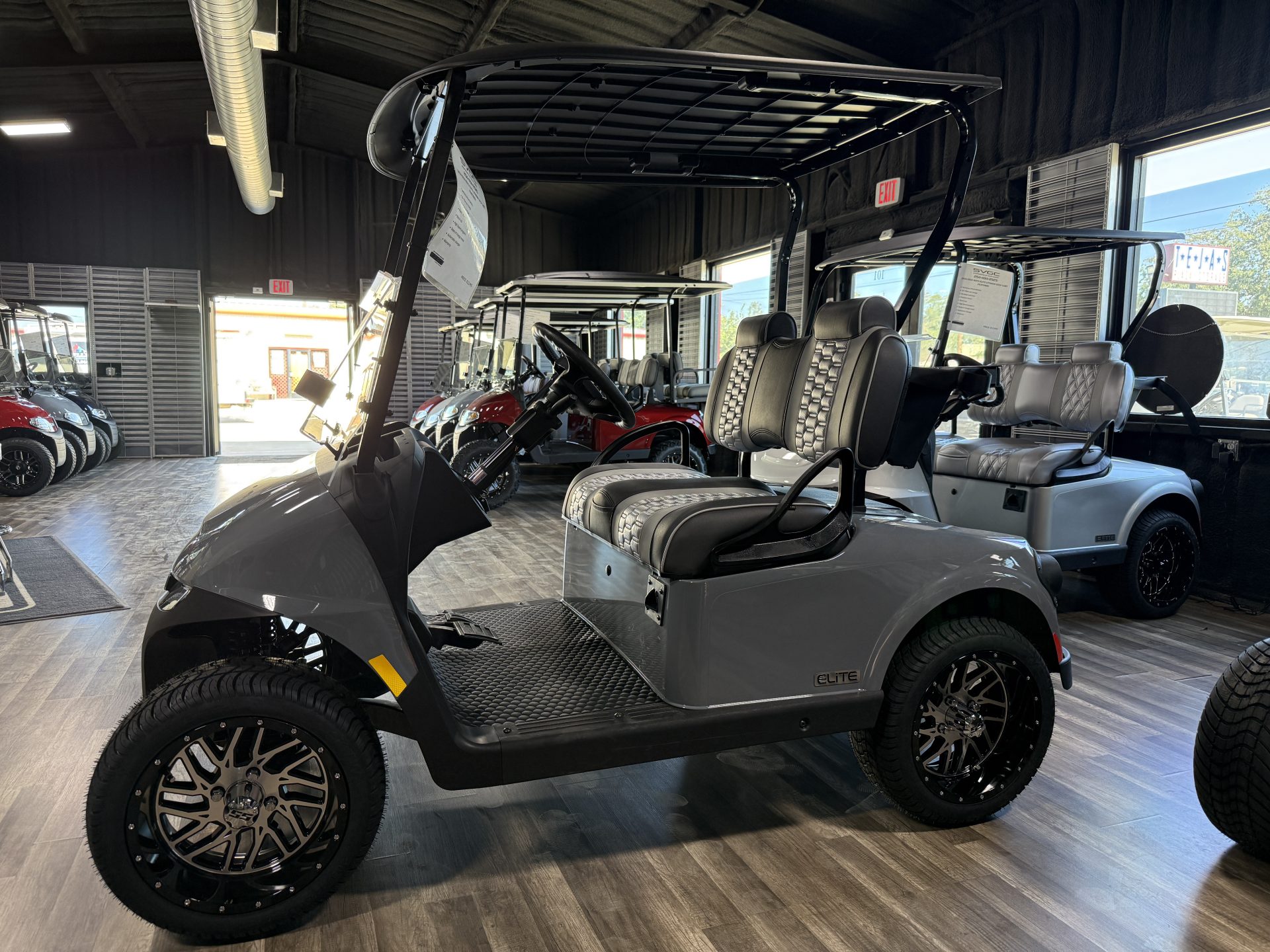 2026 E-Z-GO Freedom RXV ELiTE Lithium