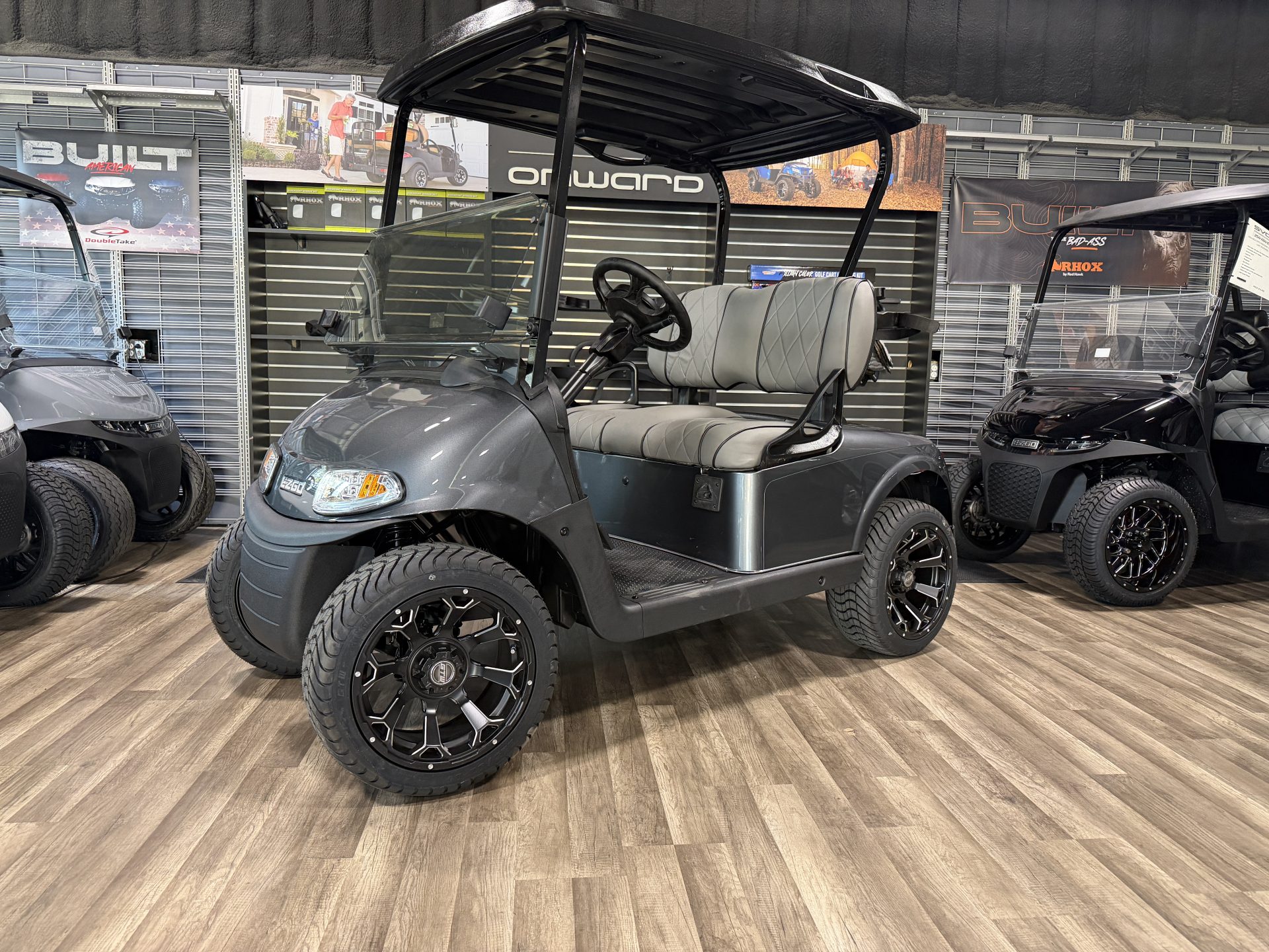 2022 EZGO RXV