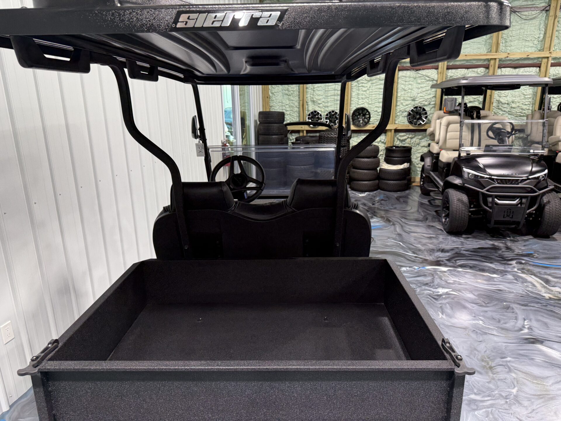 2025 Sierra AX2 photo 6