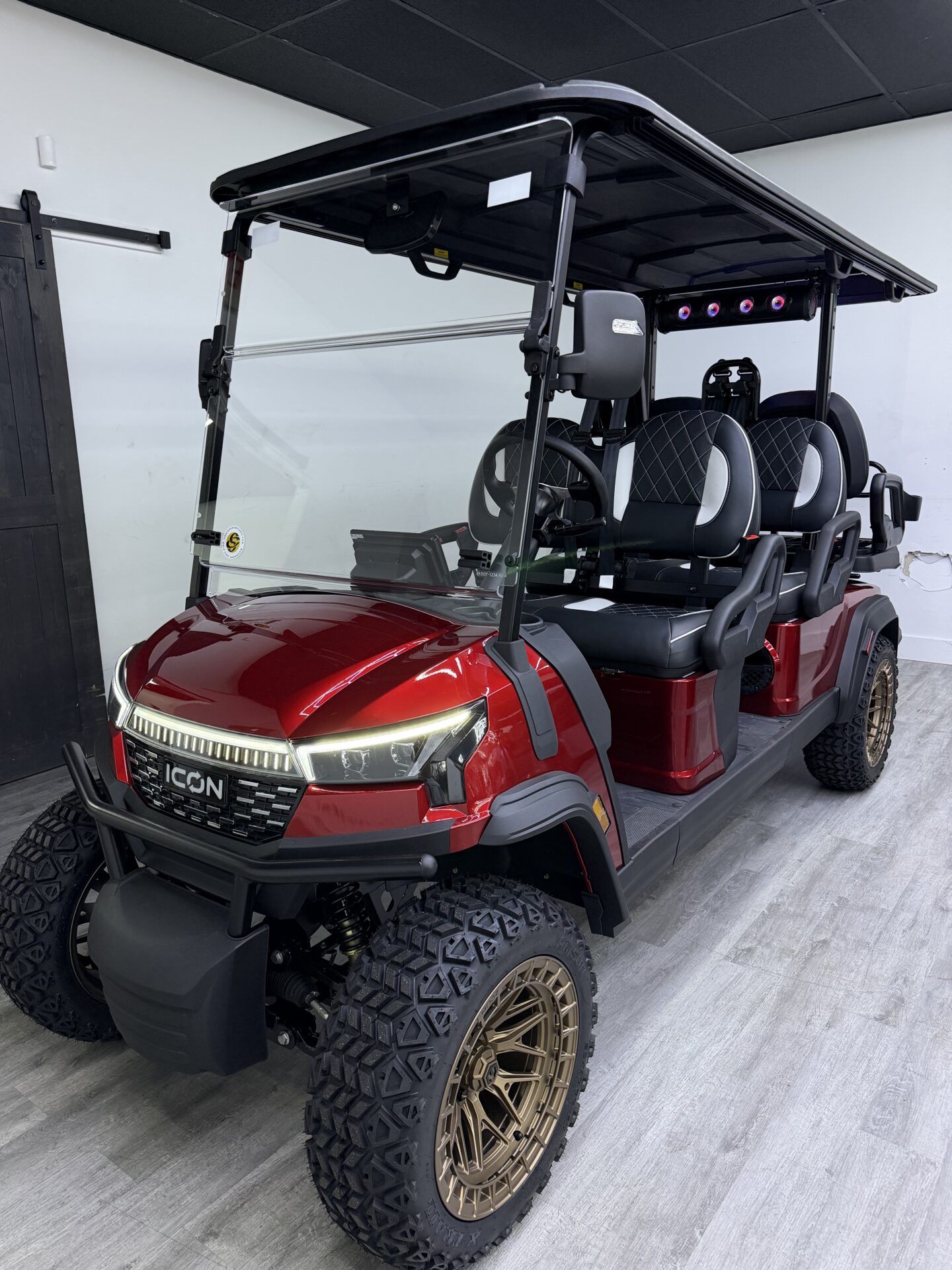 2026 ICON i60LX