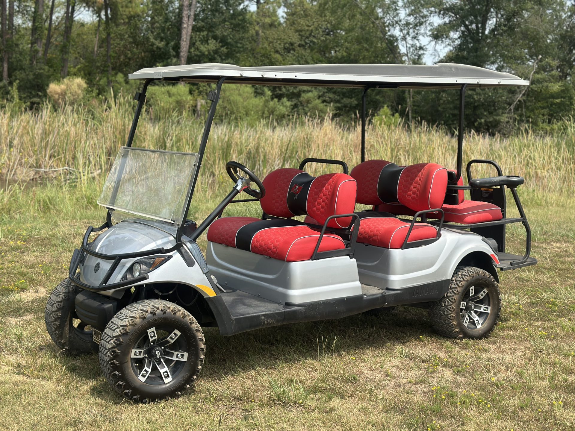 2015 Yamaha concierge six seater
