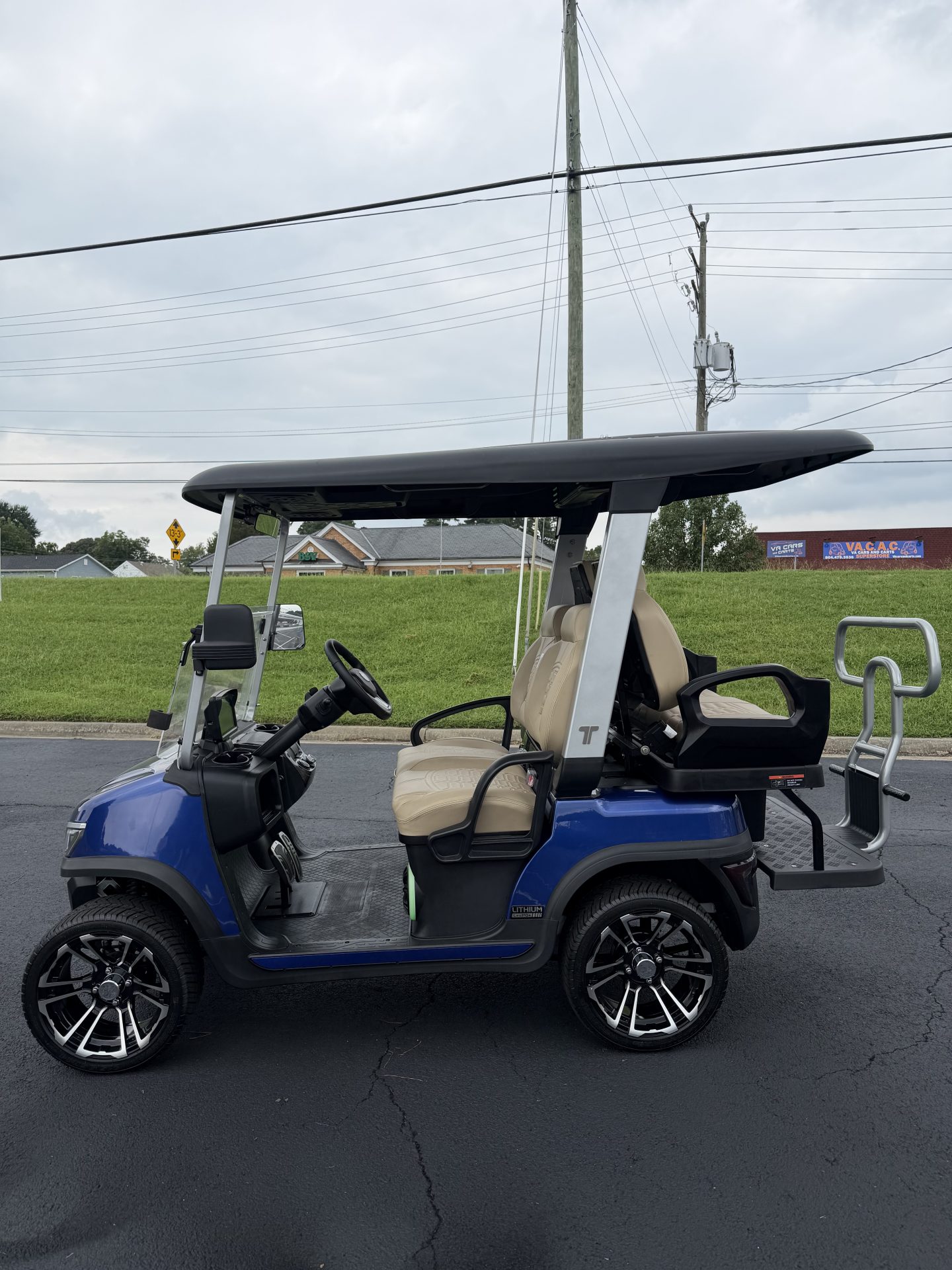 Aluminum frame. Lithium