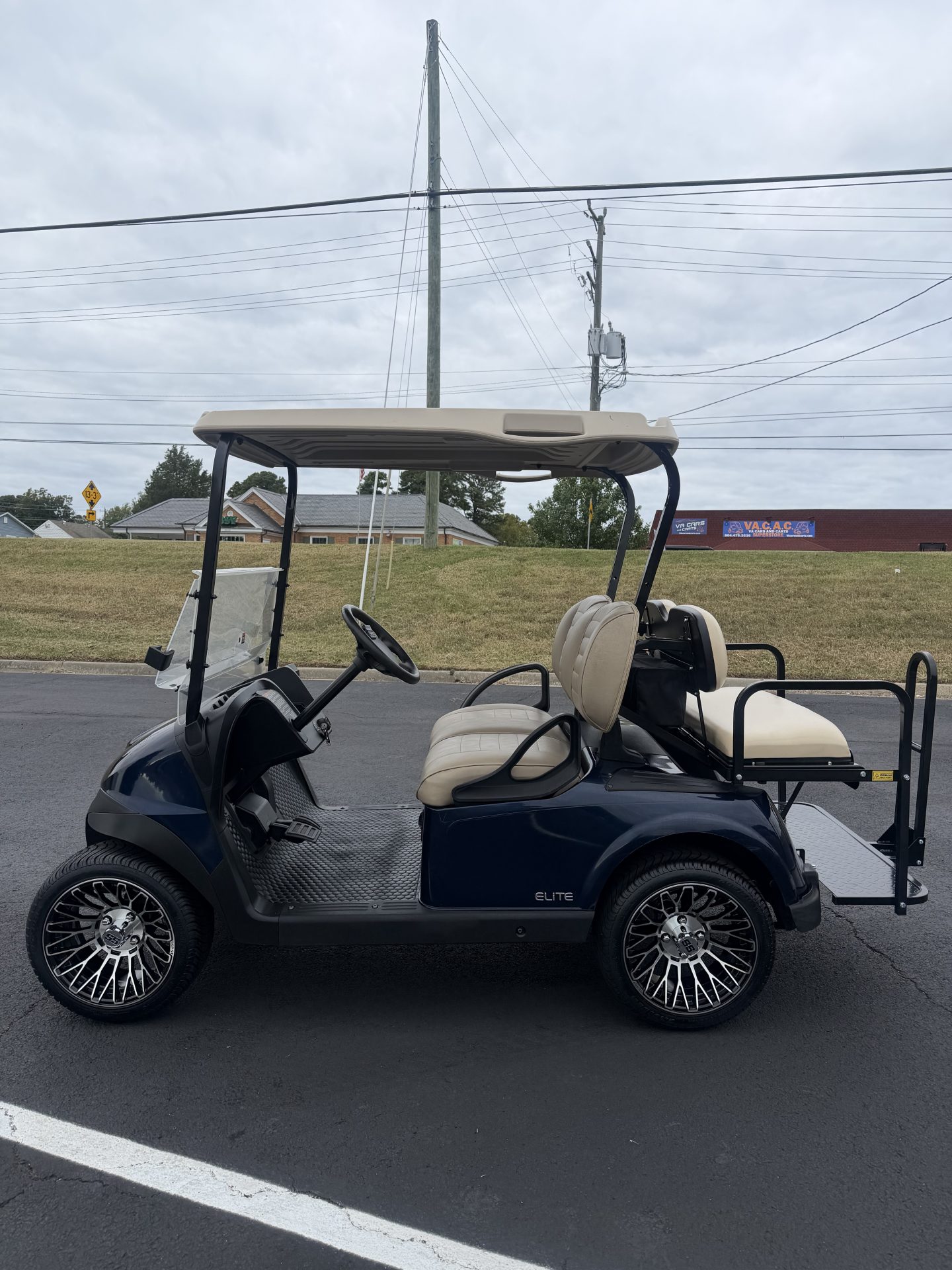 2024 E-Z-GO RXV