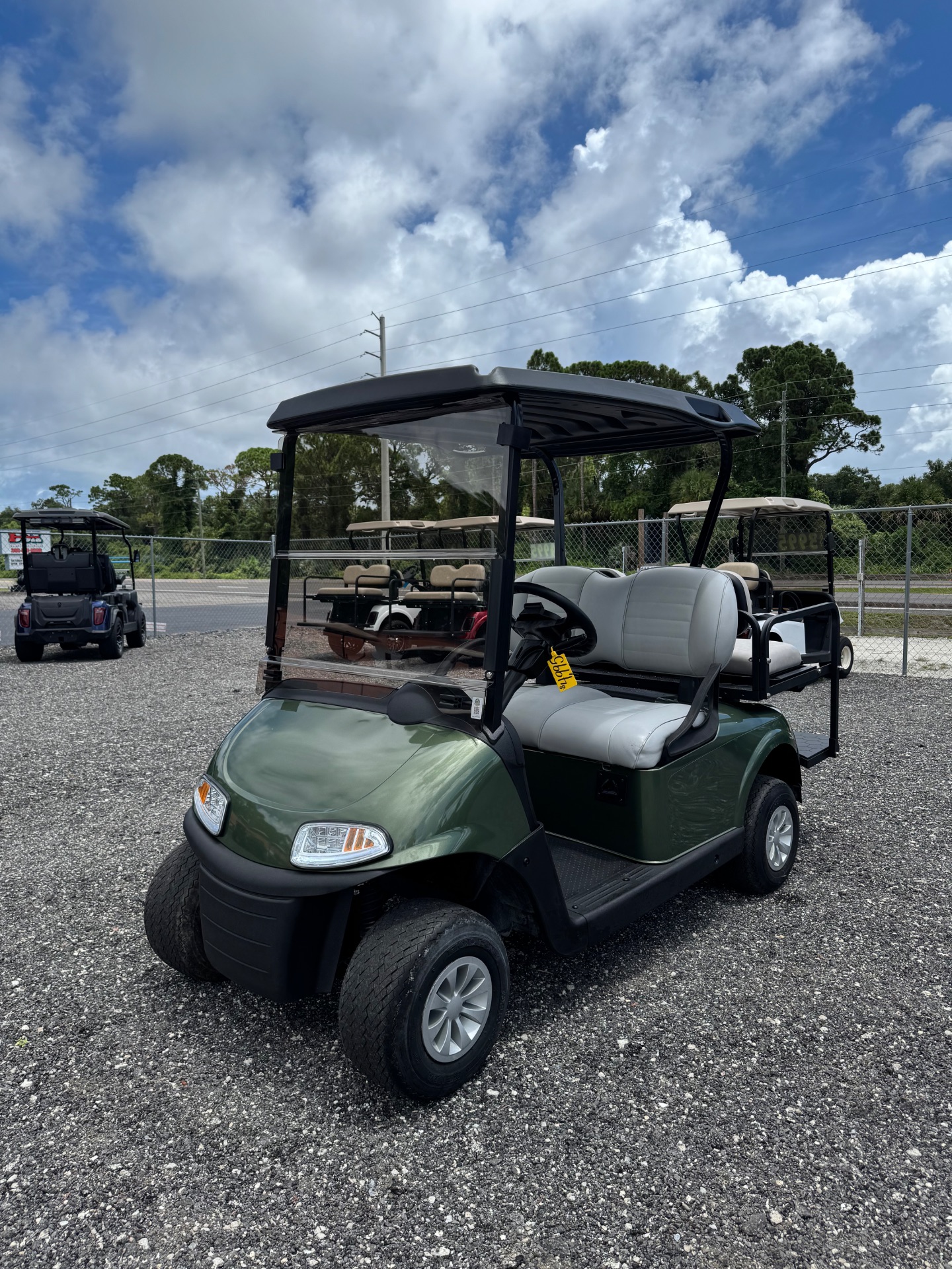 2020 E-Z-GO RXV