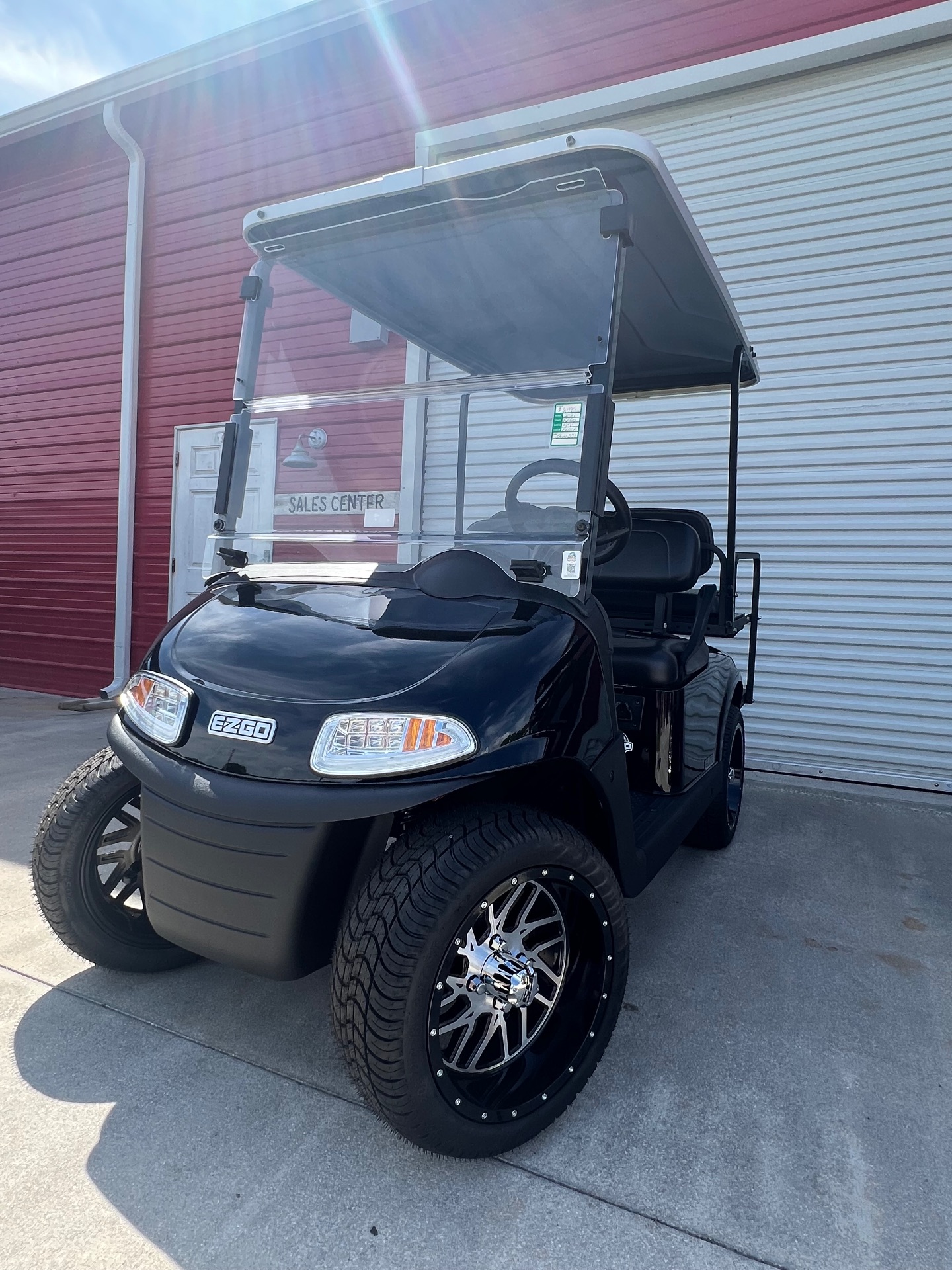 2021 E-Z-GO RXV Elite