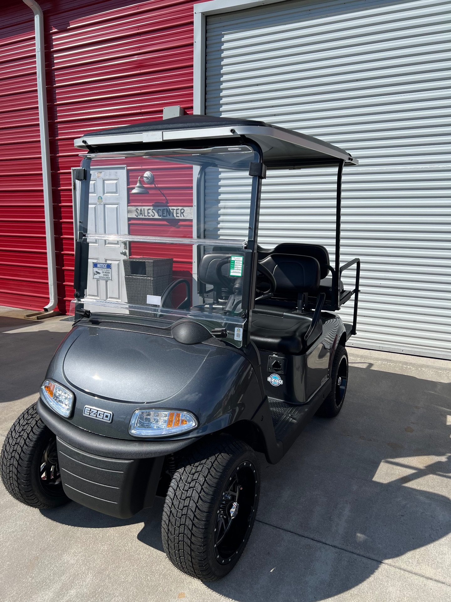2021 E-Z-GO RXV Elite