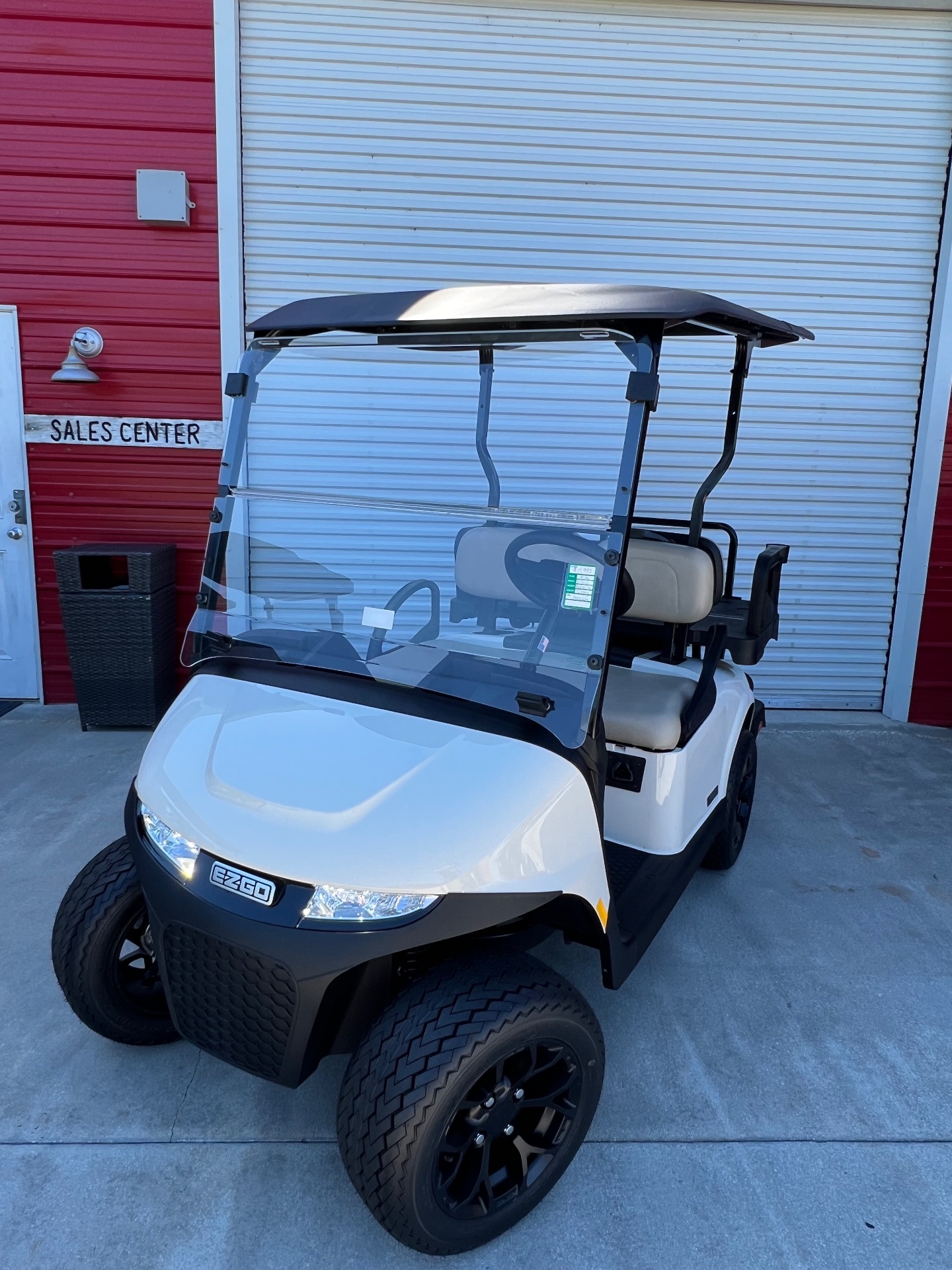 2026 E-Z-GO RXV Elite