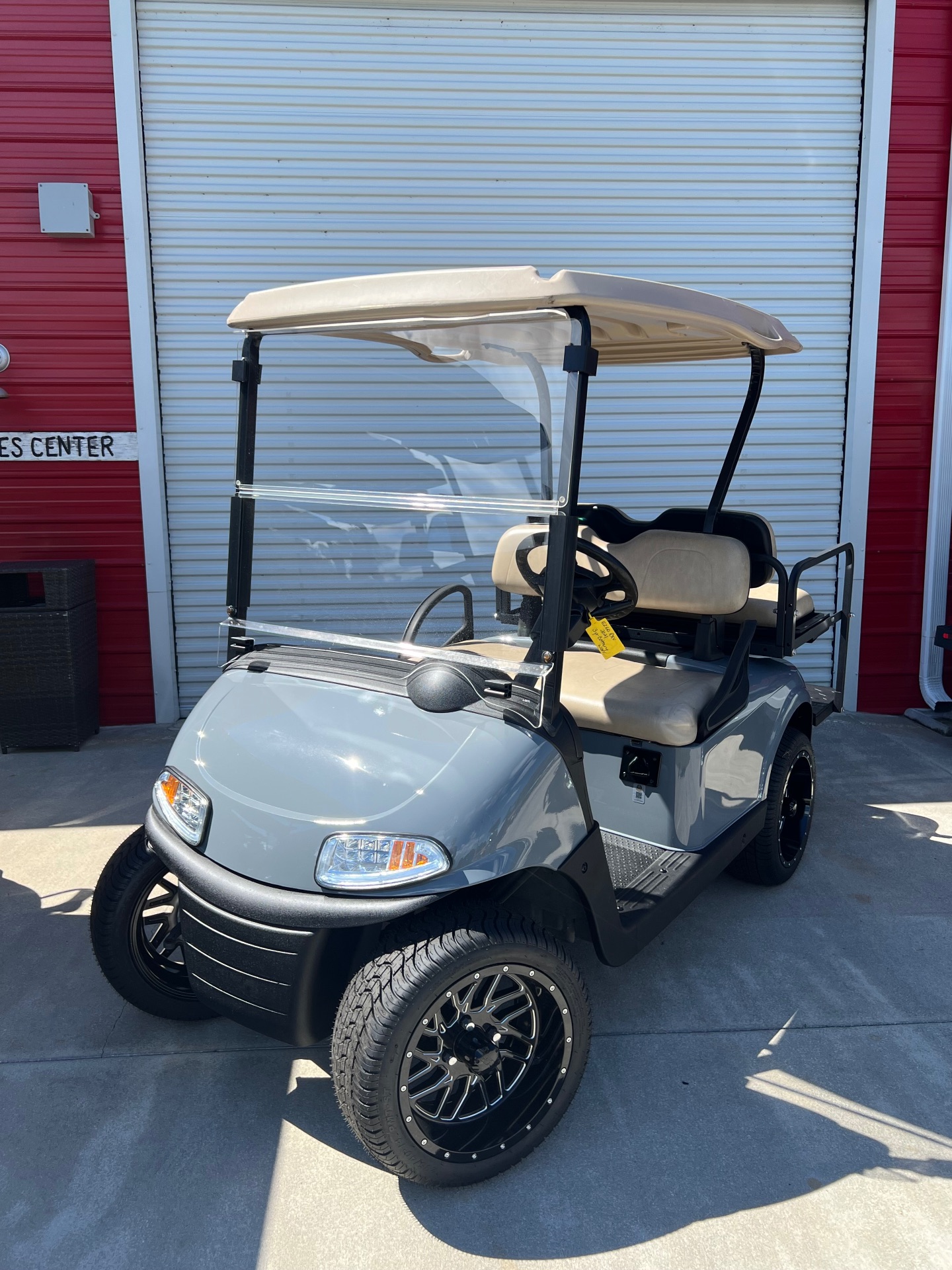 2021 EZGO RXV