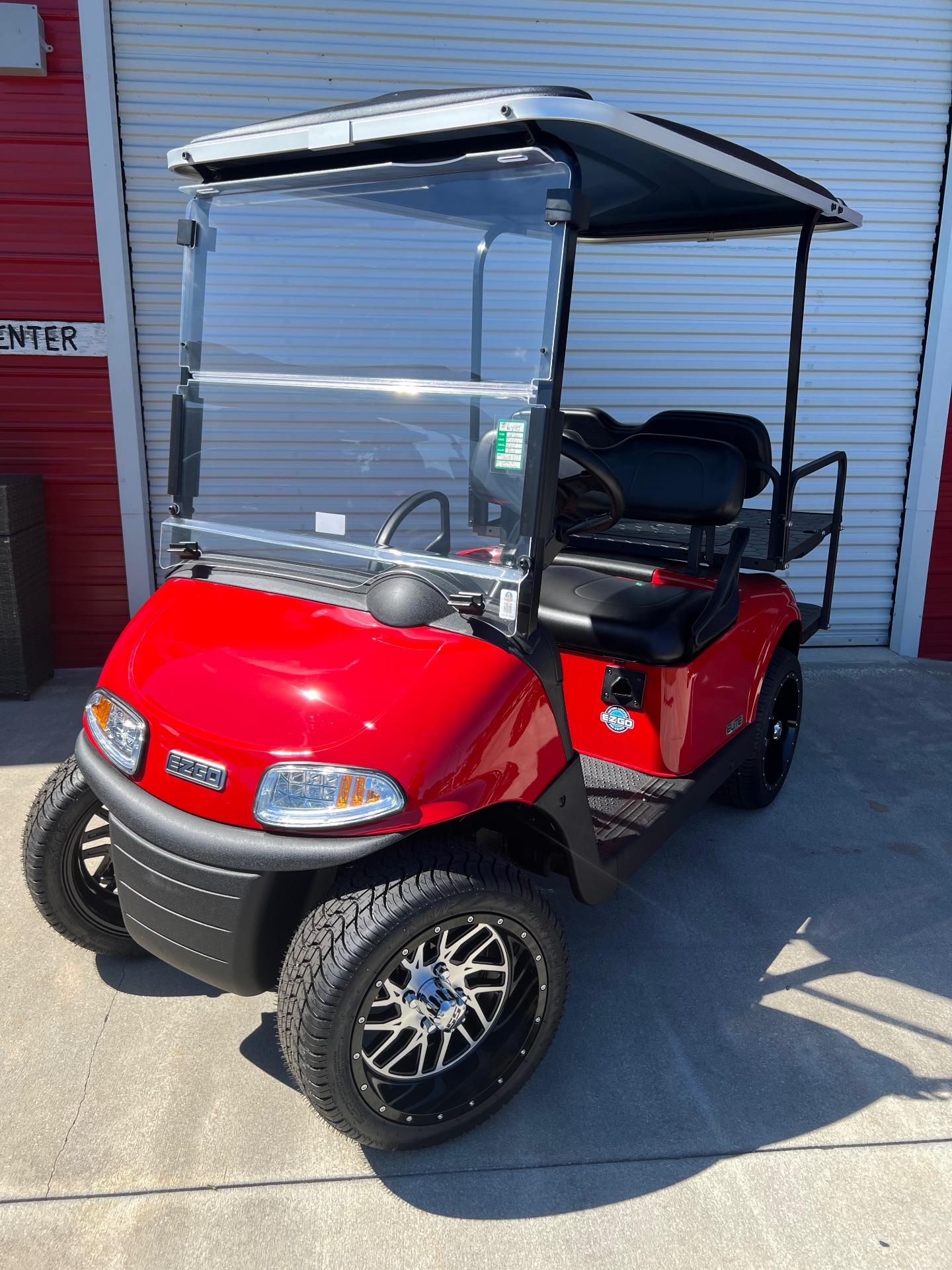 2021 E-Z-GO RXV Elite